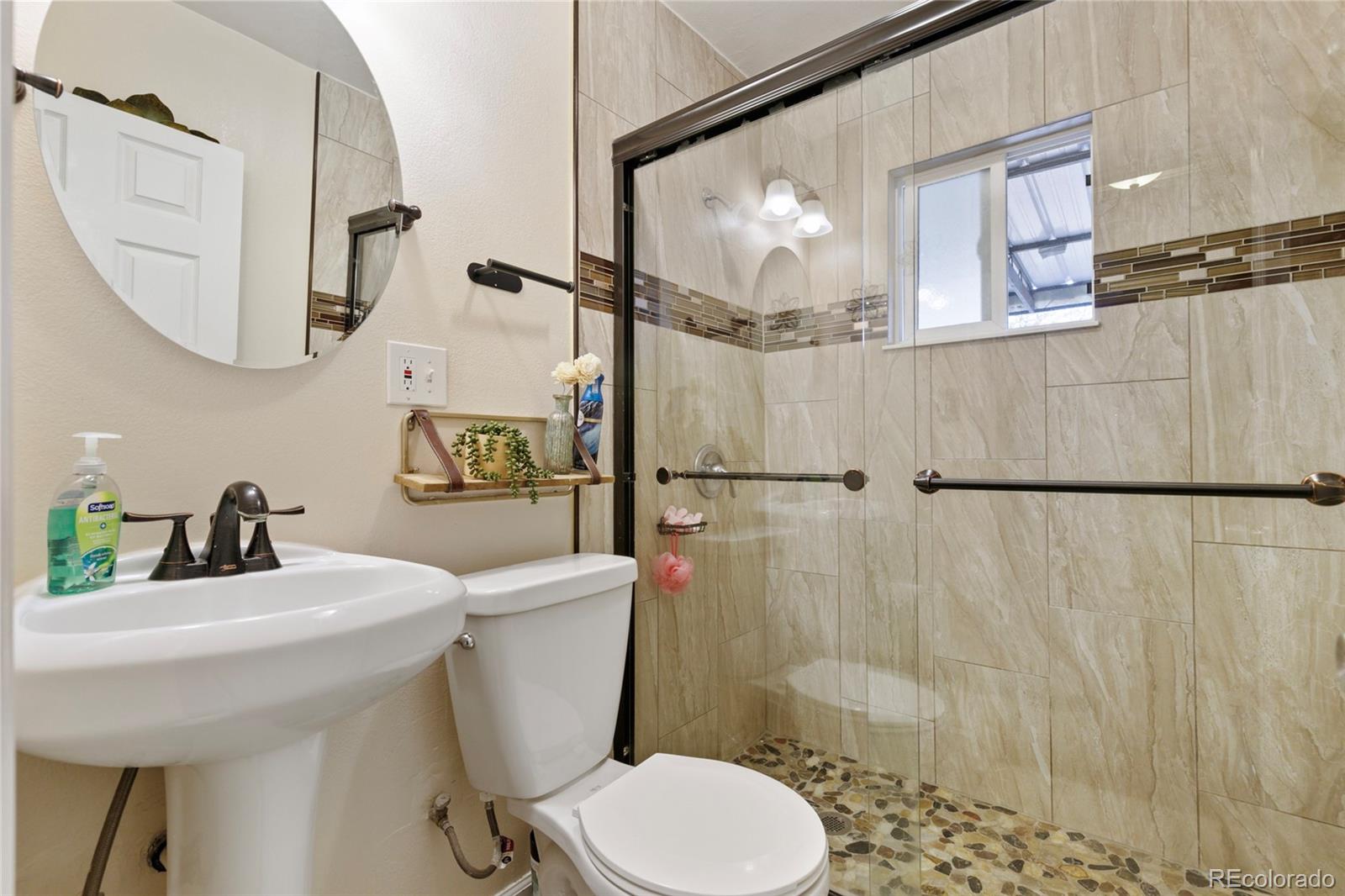 MLS Image #11 for 5910  glencoe street,commerce city, Colorado