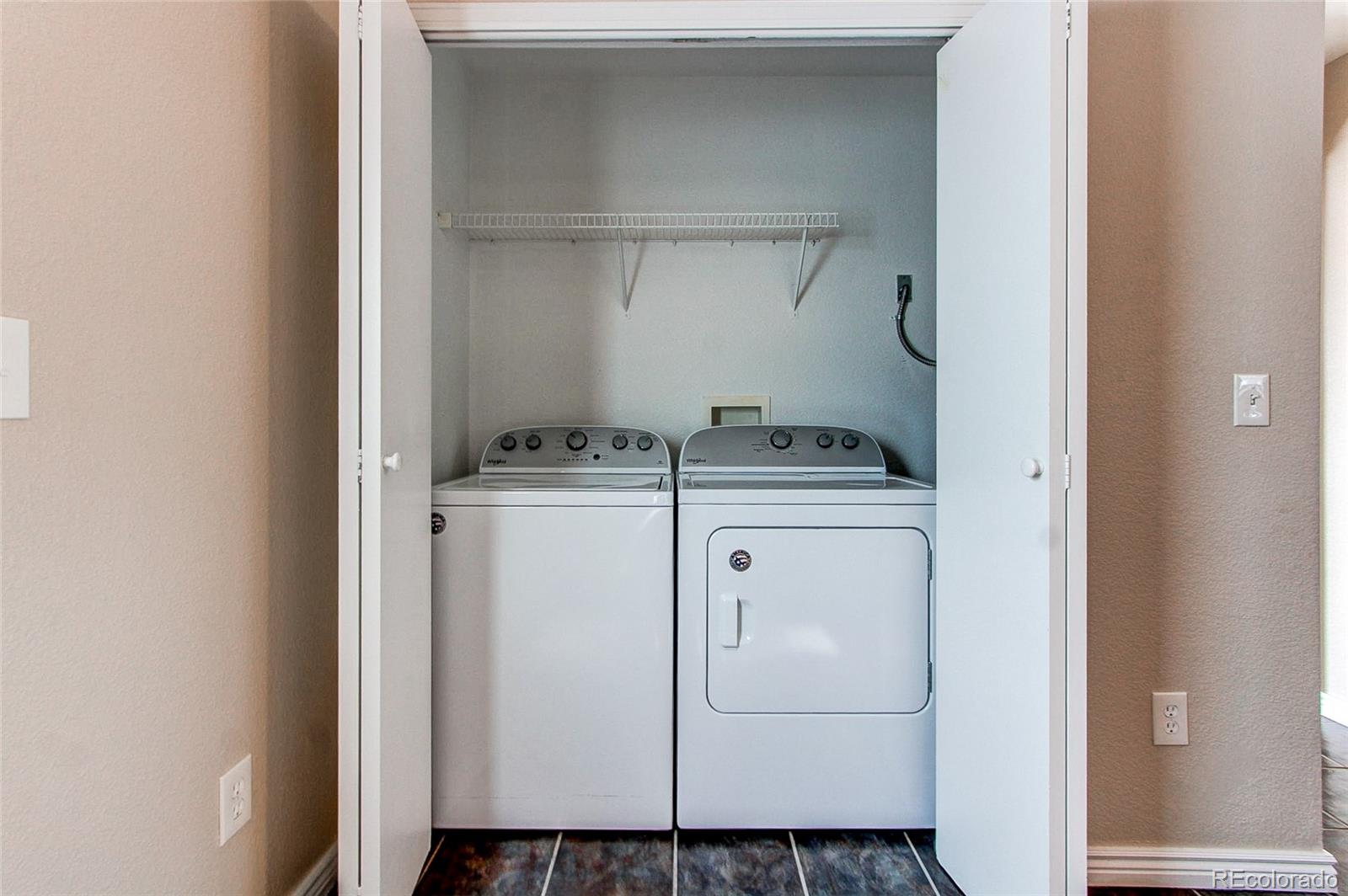 MLS Image #16 for 55490 e 27th place,strasburg, Colorado