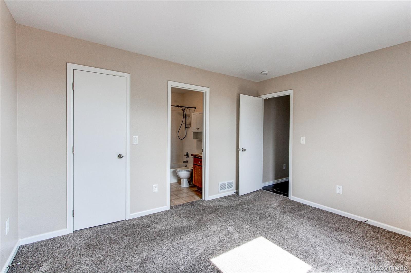 MLS Image #17 for 55490 e 27th place,strasburg, Colorado