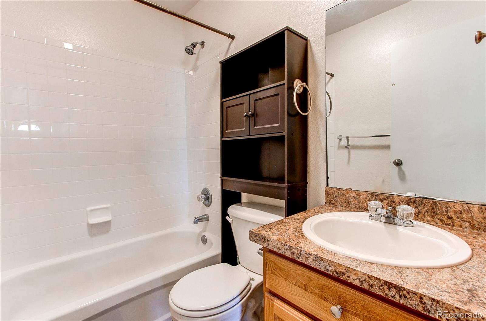MLS Image #22 for 55490 e 27th place,strasburg, Colorado