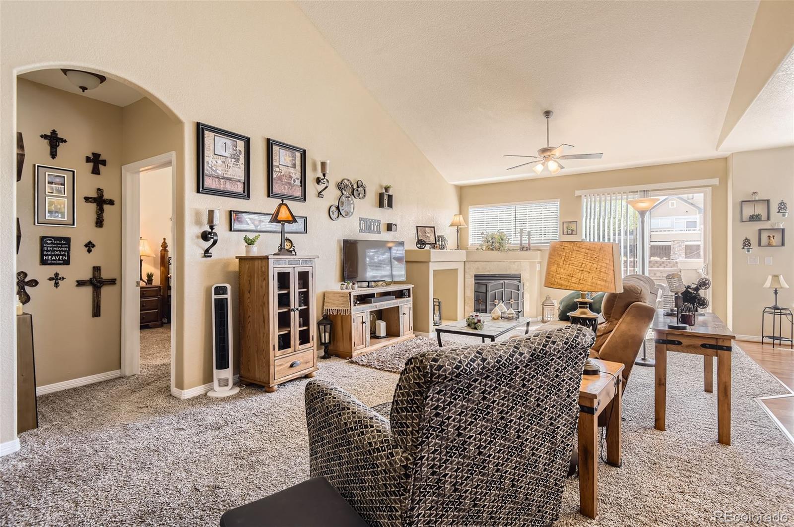 MLS Image #3 for 6694 s rome street,aurora, Colorado