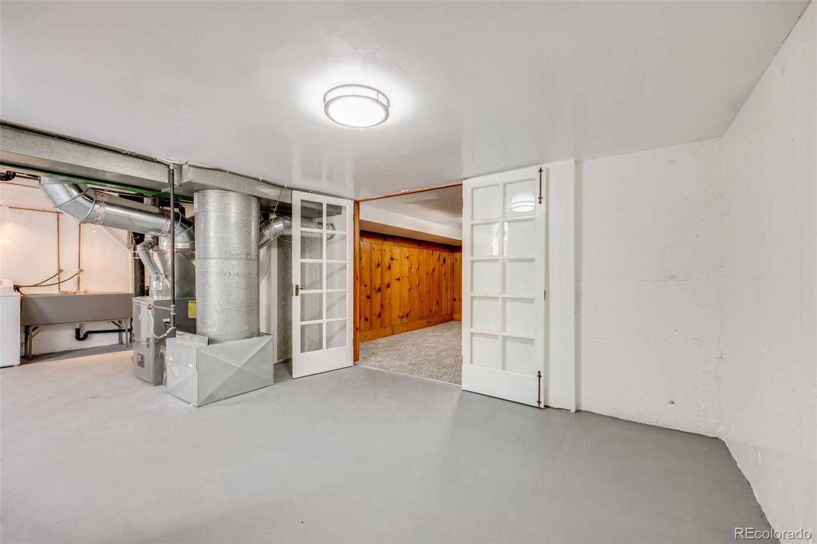 MLS Image #23 for 903  poplar street,denver, Colorado