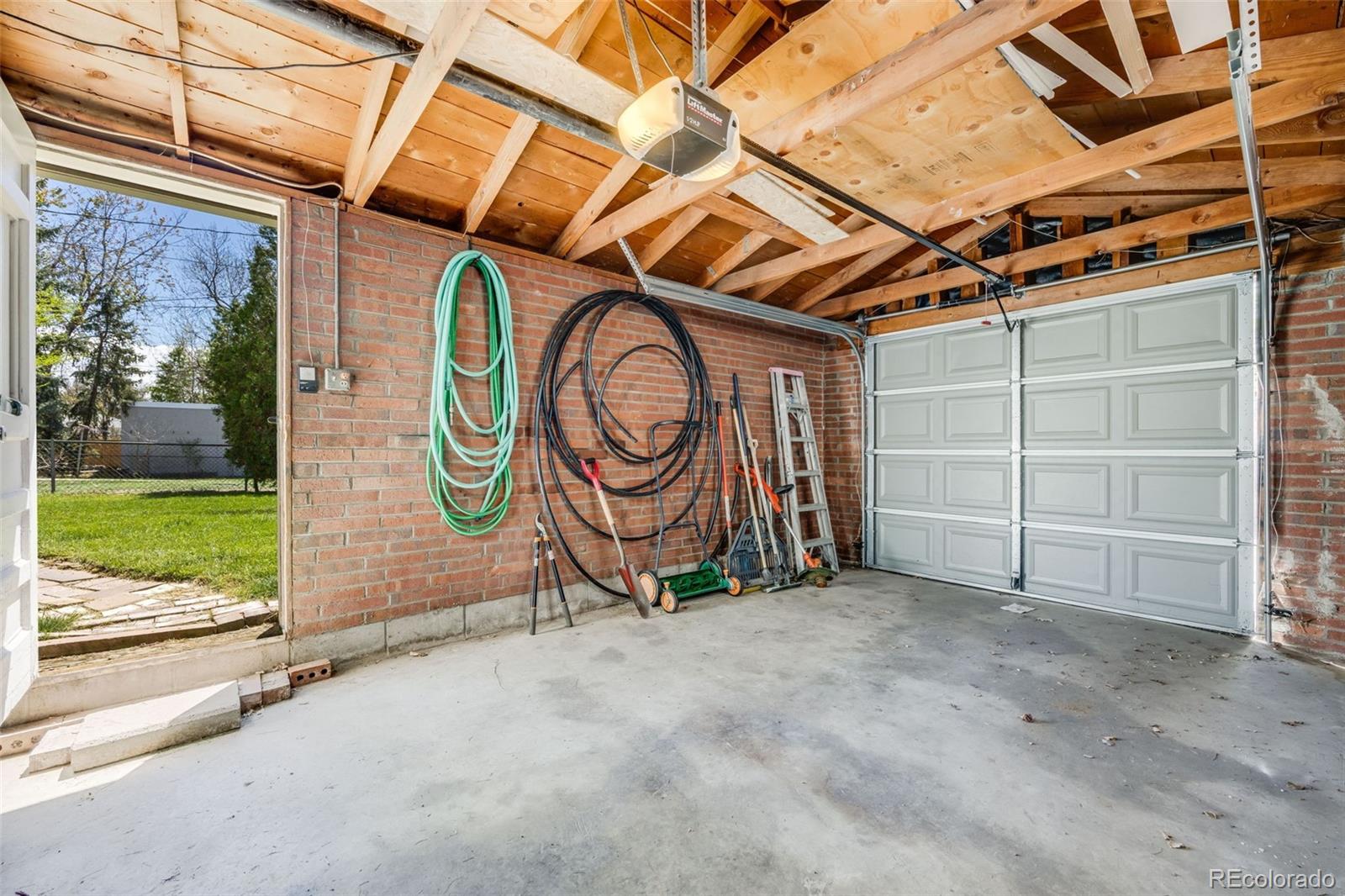 MLS Image #26 for 903  poplar street,denver, Colorado