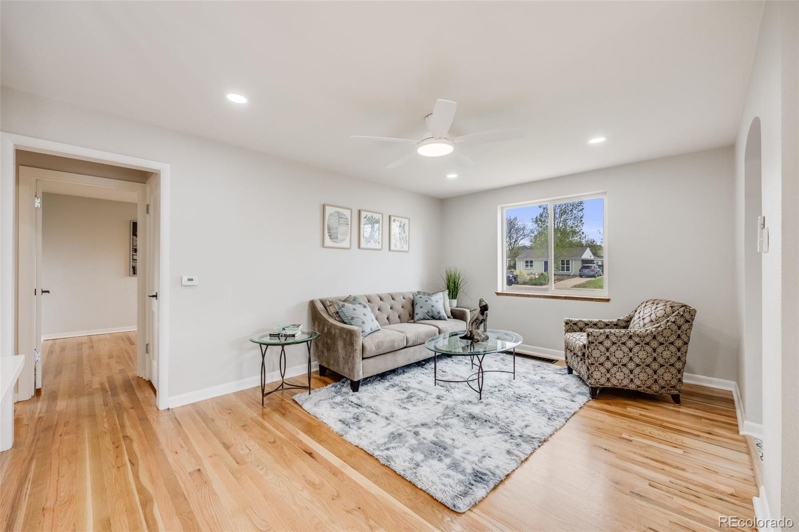 MLS Image #7 for 903  poplar street,denver, Colorado