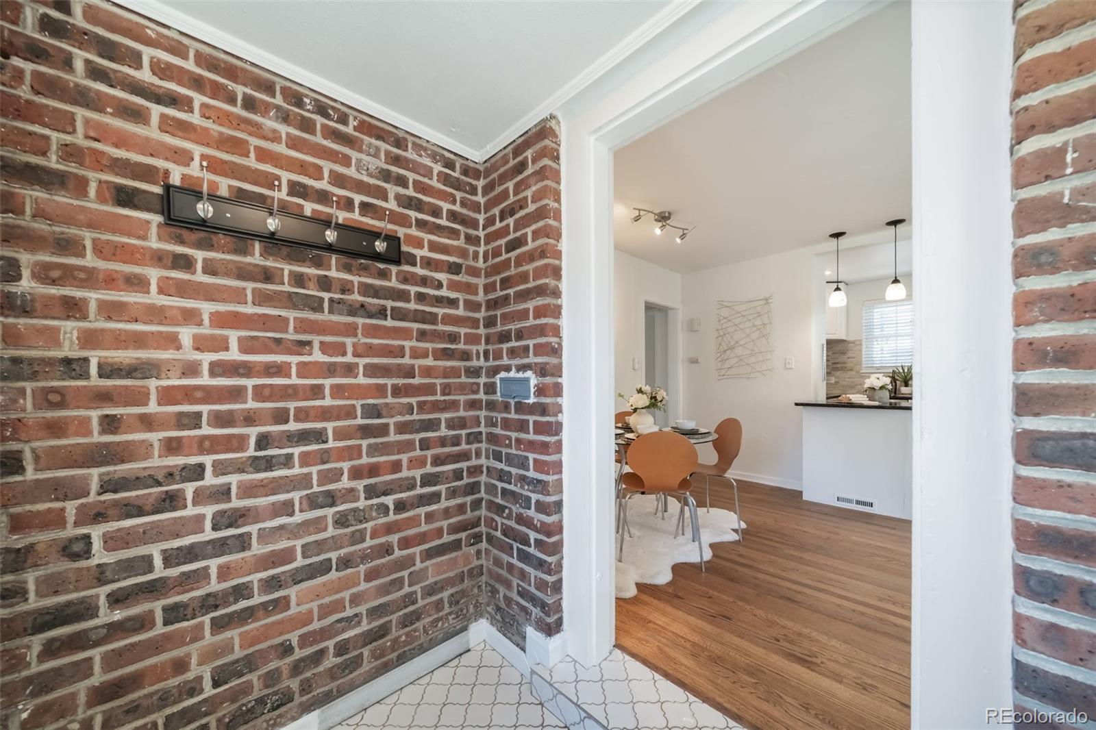 MLS Image #10 for 7275 e 8th avenue,denver, Colorado
