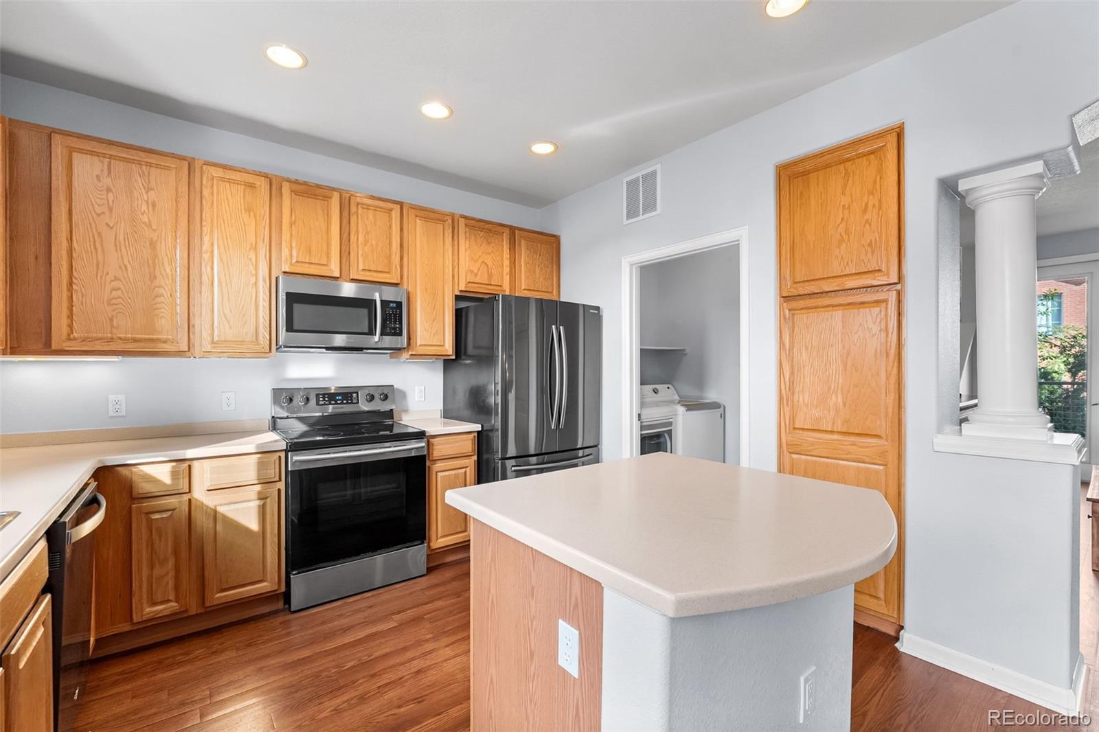 MLS Image #14 for 85  uinta way,denver, Colorado