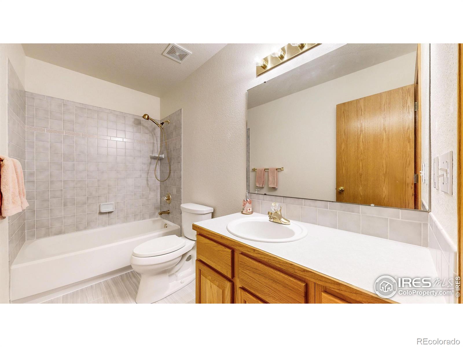MLS Image #15 for 711  eagle lane,estes park, Colorado