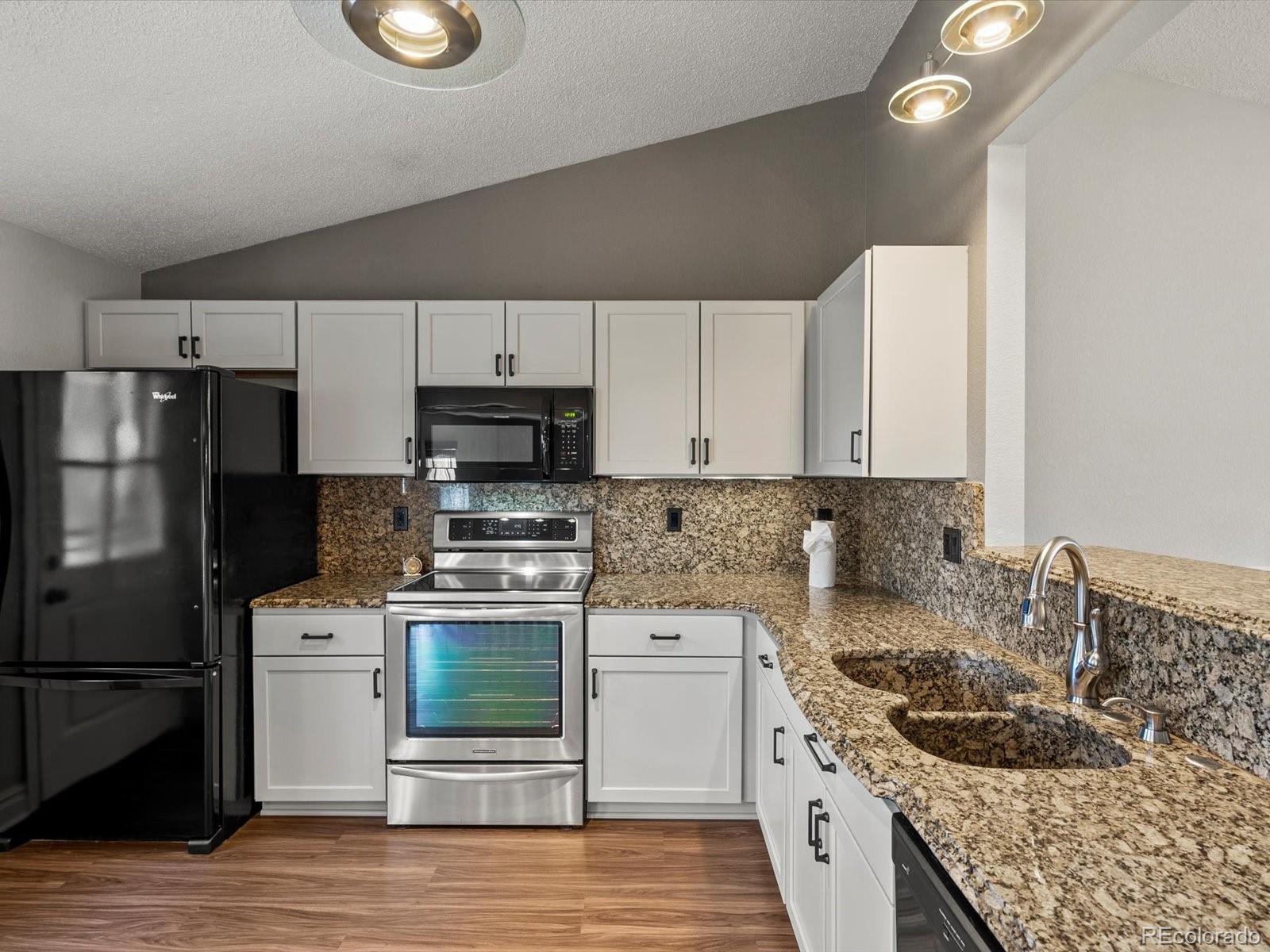 MLS Image #11 for 5204 s parfet way,littleton, Colorado