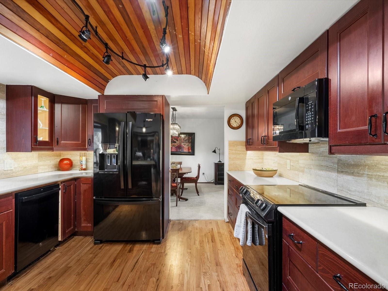 MLS Image #8 for 5845 w portland drive,littleton, Colorado