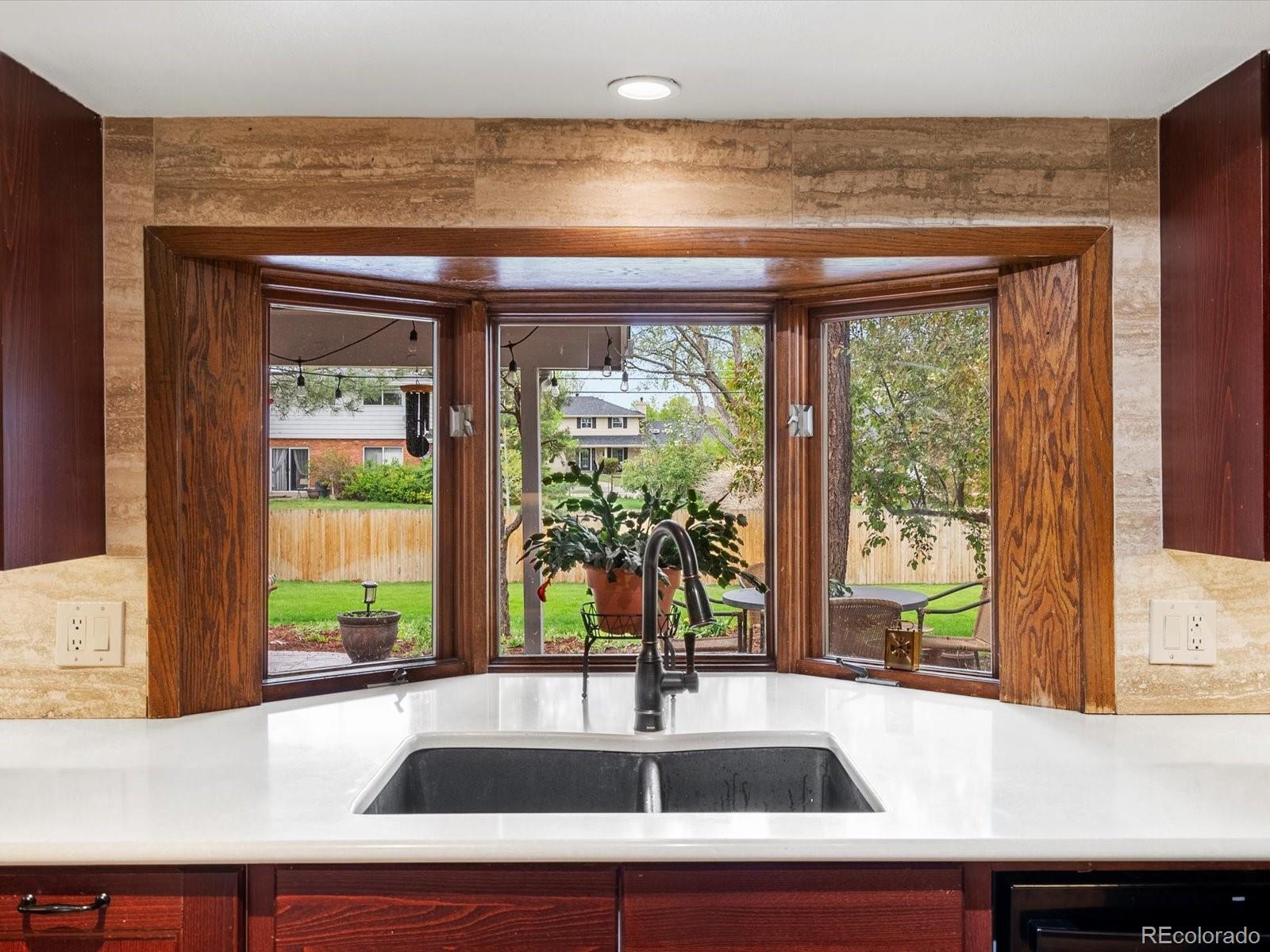MLS Image #9 for 5845 w portland drive,littleton, Colorado
