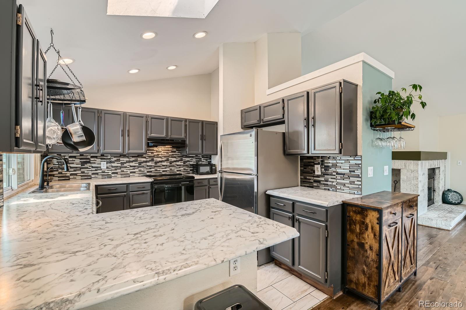 MLS Image #12 for 10440 w 83rd avenue,arvada, Colorado