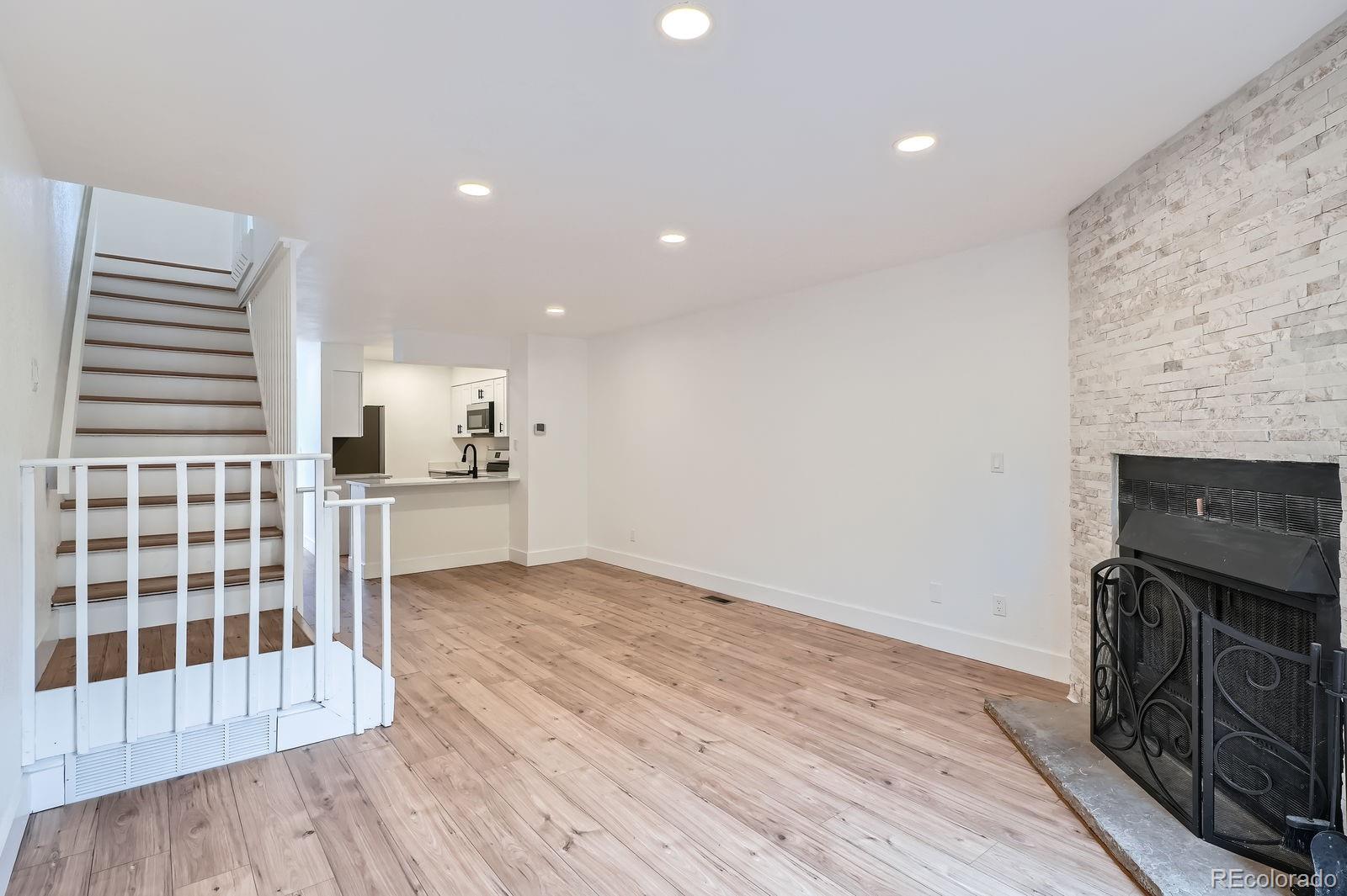 MLS Image #7 for 8197 s fillmore way,centennial, Colorado