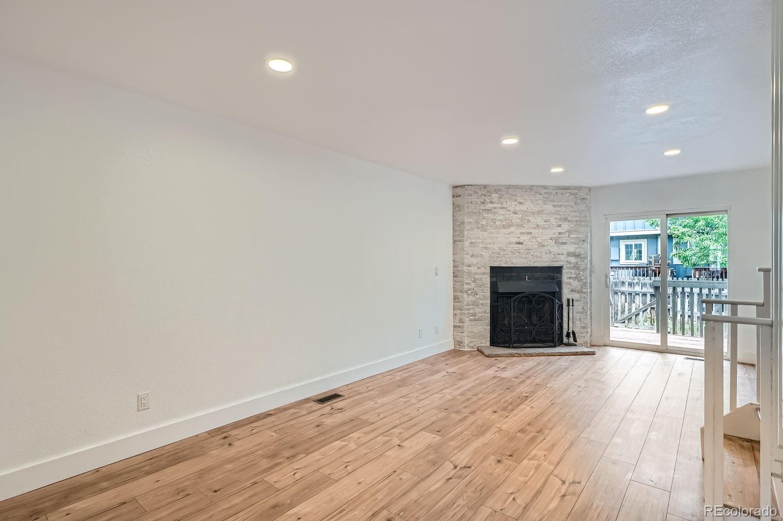 MLS Image #8 for 8197 s fillmore way,centennial, Colorado