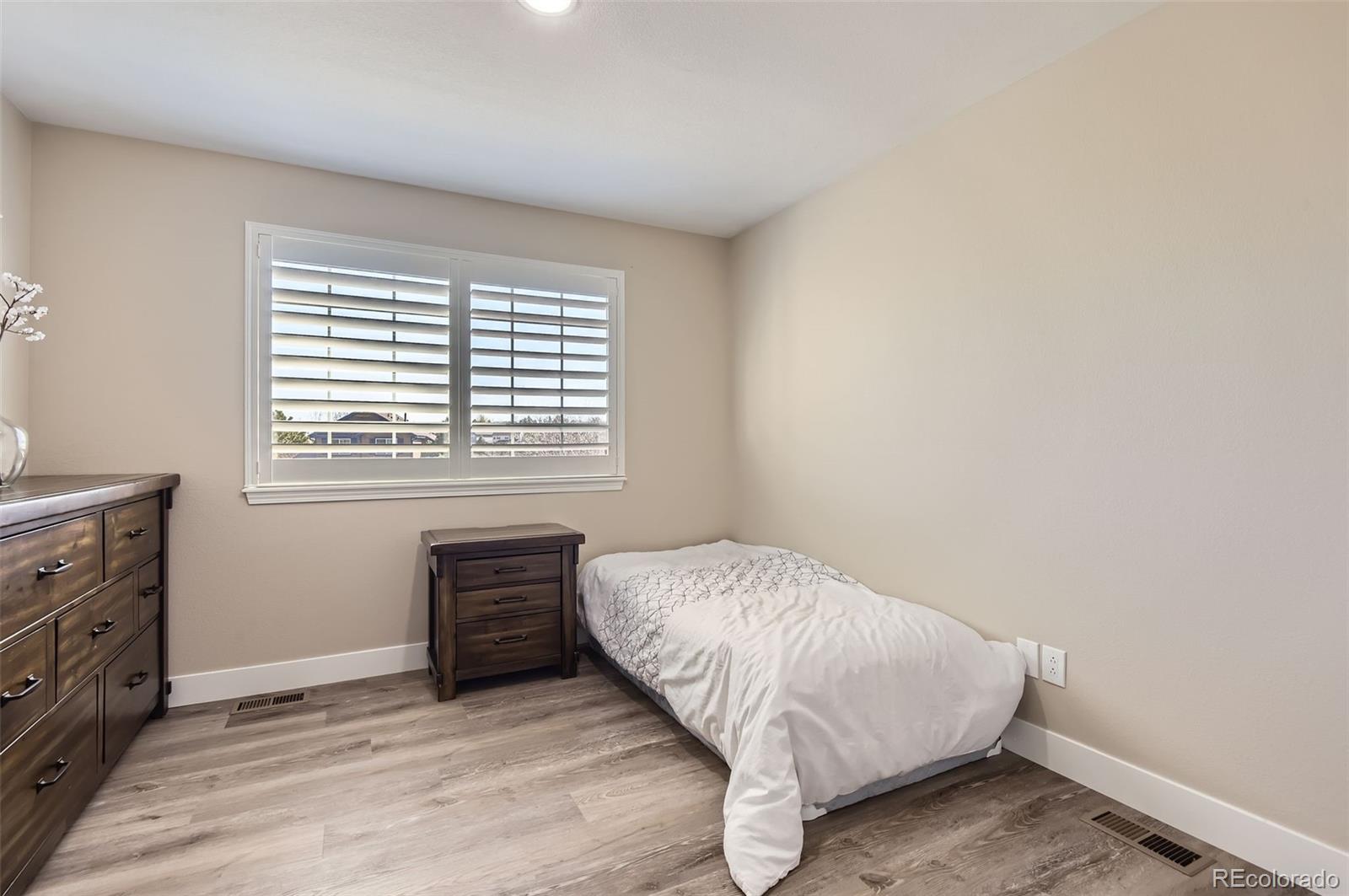 MLS Image #18 for 10487  panther trace,lone tree, Colorado