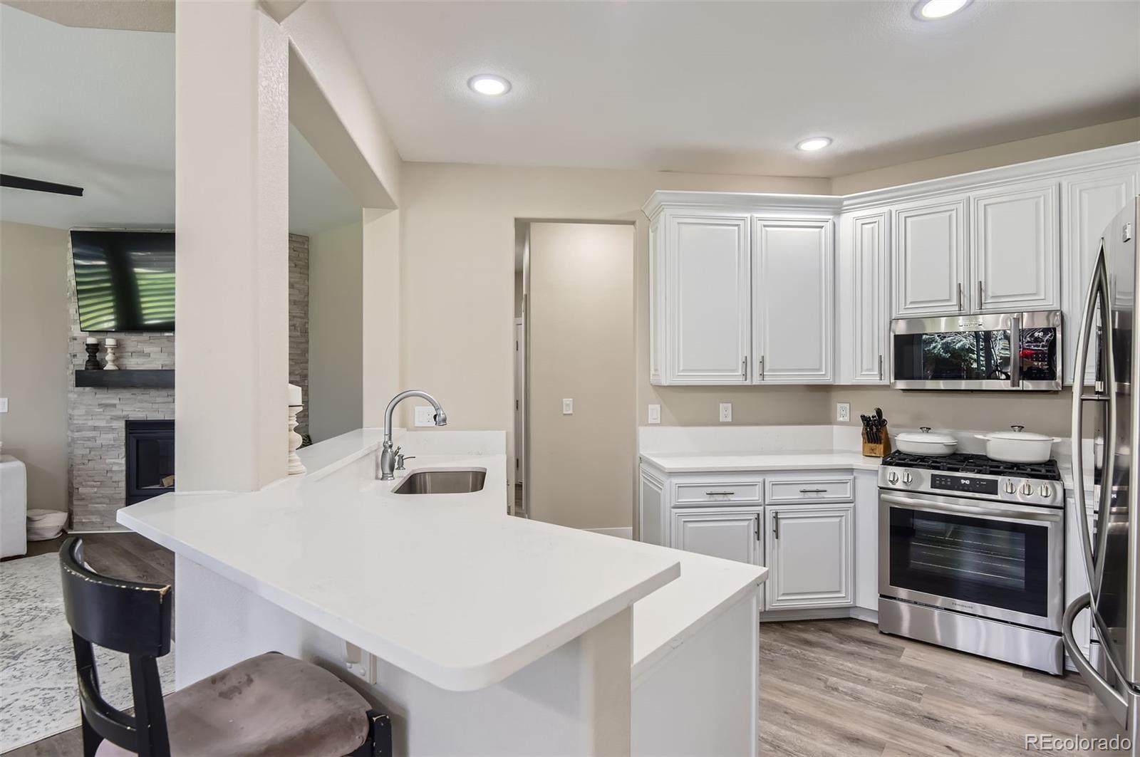 MLS Image #9 for 10487  panther trace,lone tree, Colorado