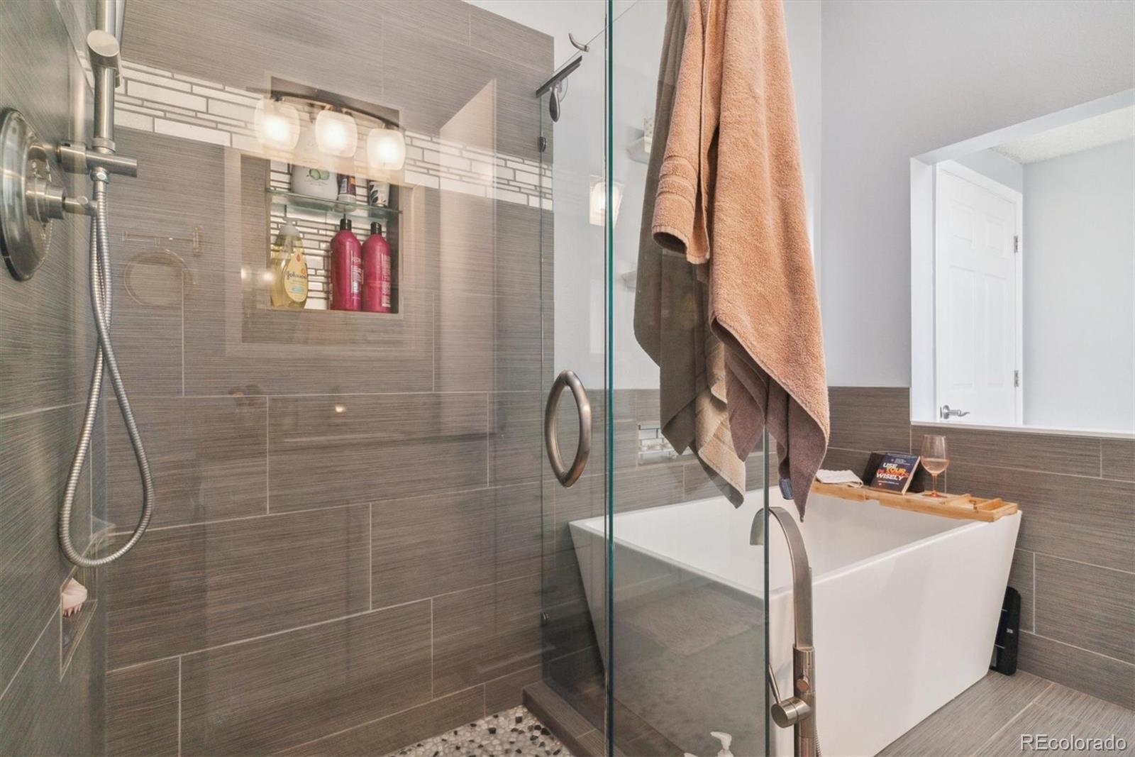 MLS Image #23 for 10961  main range trail,littleton, Colorado