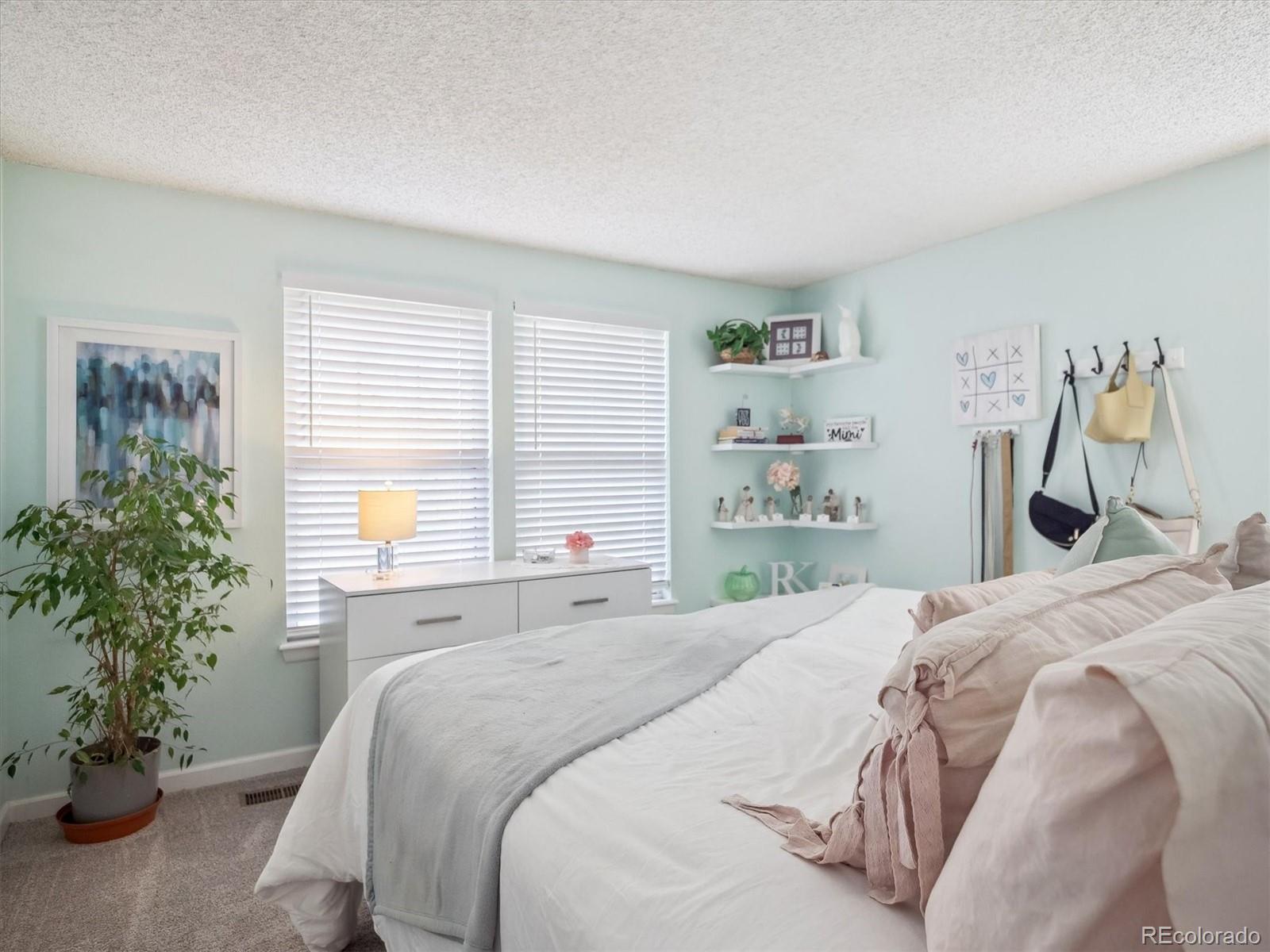 MLS Image #26 for 10961  main range trail,littleton, Colorado