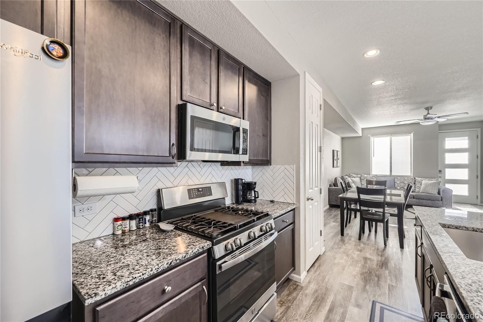 MLS Image #12 for 623 s pitkin court,aurora, Colorado