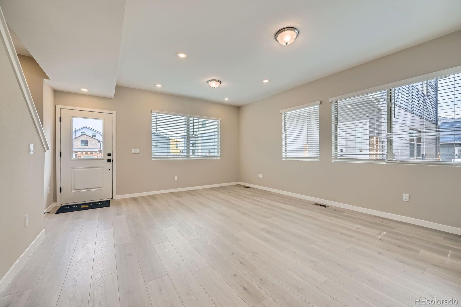 MLS Image #4 for 6926  kendrick lane,arvada, Colorado