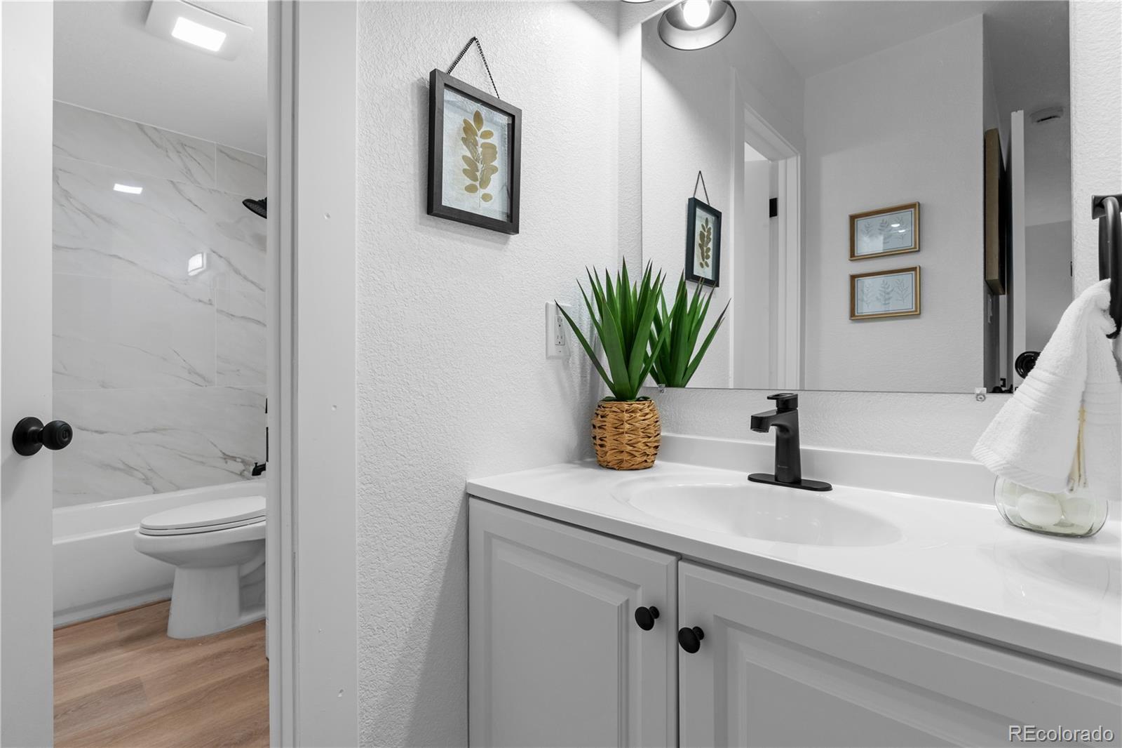 MLS Image #13 for 12054 e 3rd avenue,aurora, Colorado