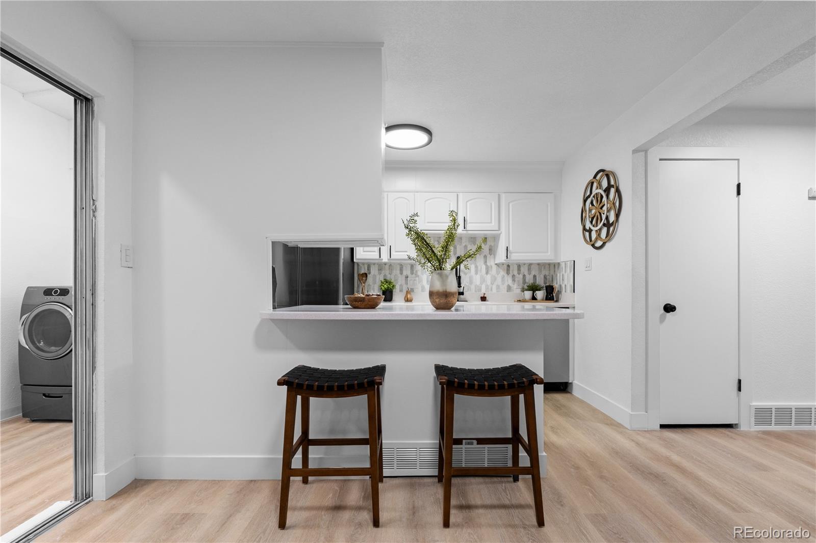 MLS Image #8 for 12054 e 3rd avenue,aurora, Colorado