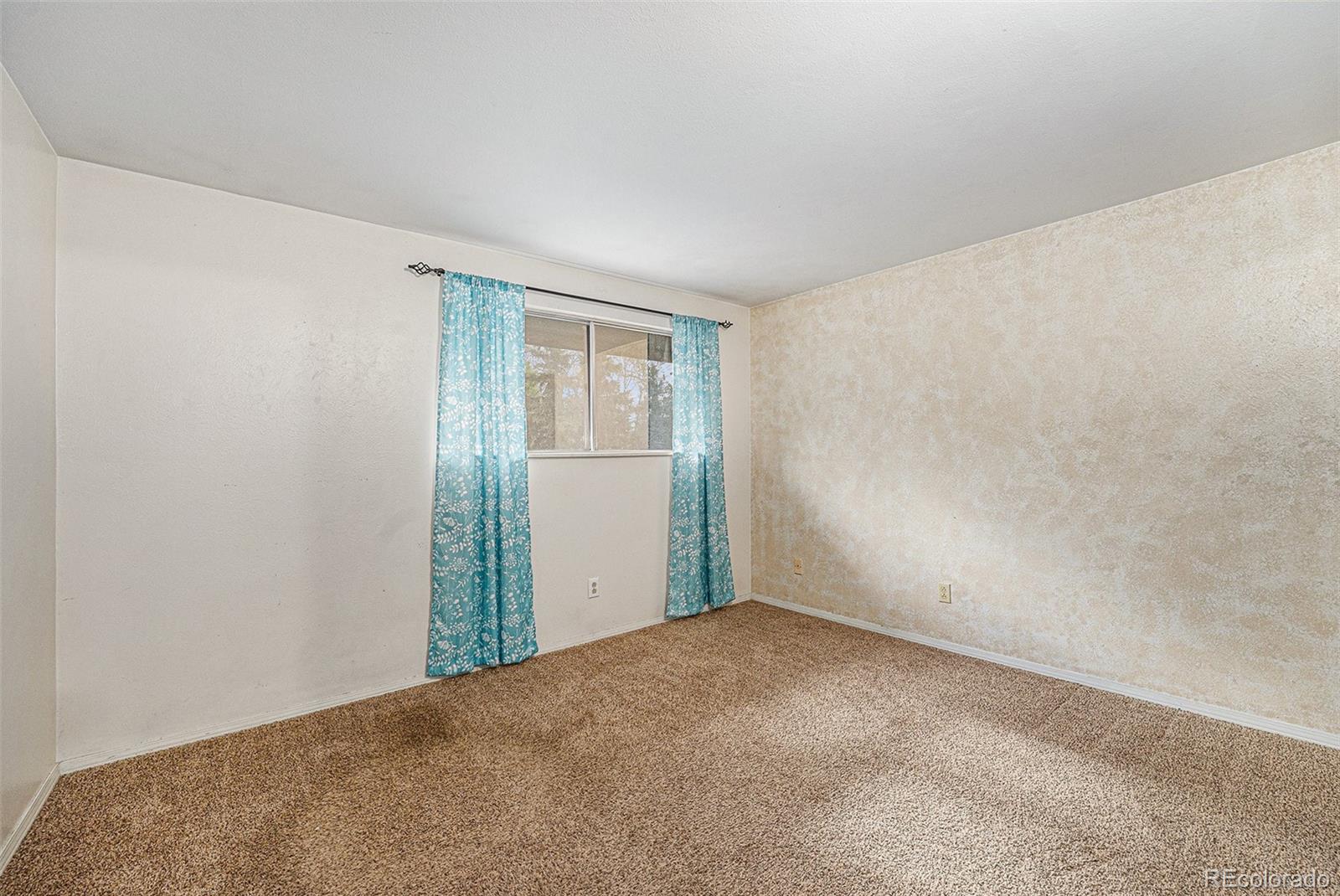 MLS Image #18 for 8870 w jewell avenue,lakewood, Colorado