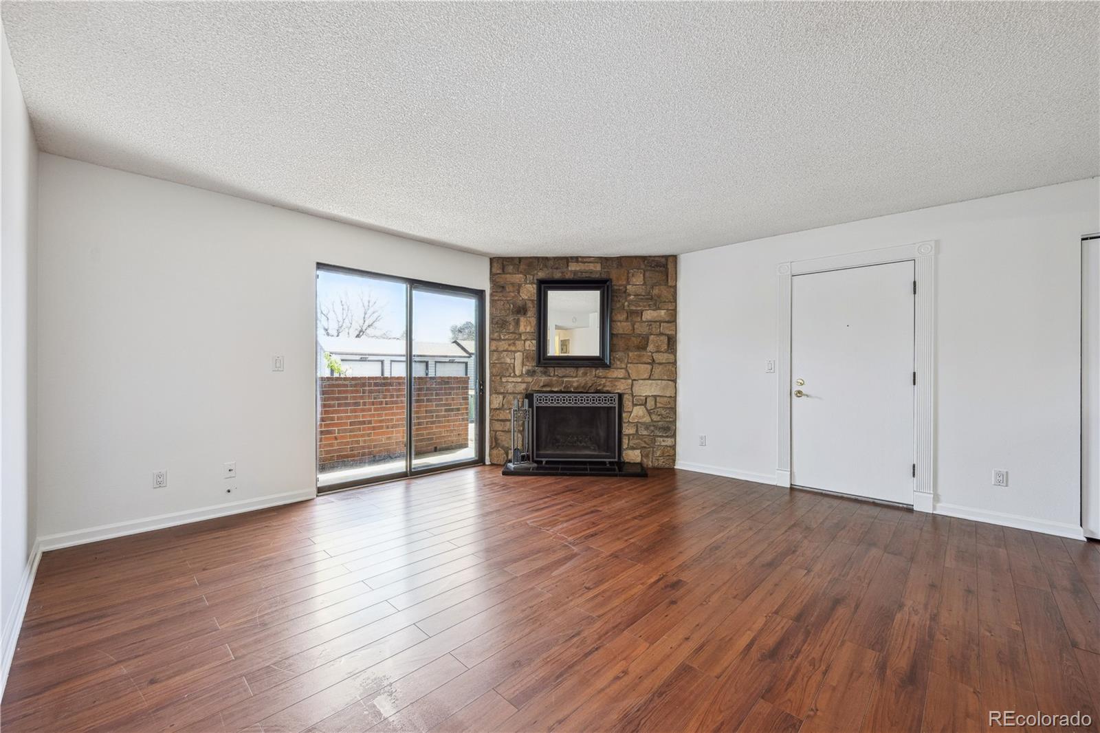 MLS Image #5 for 12037 e harvard avenue,aurora, Colorado