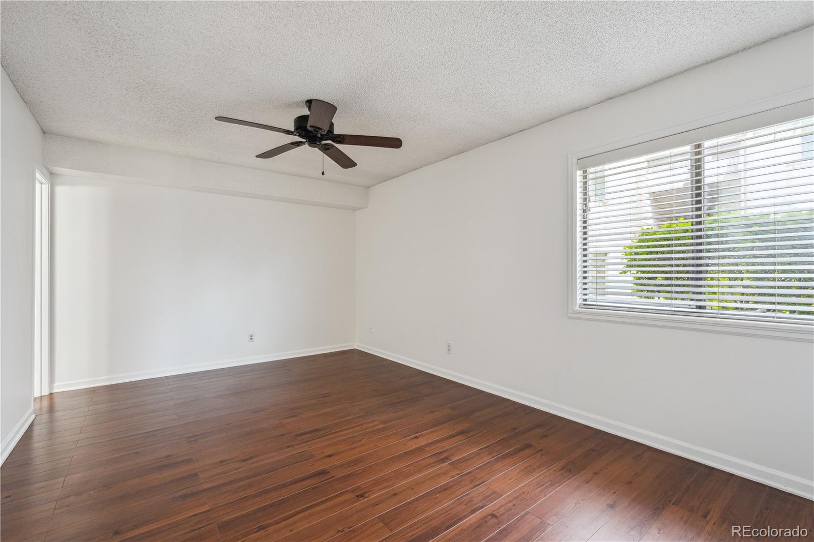 MLS Image #6 for 12037 e harvard avenue,aurora, Colorado