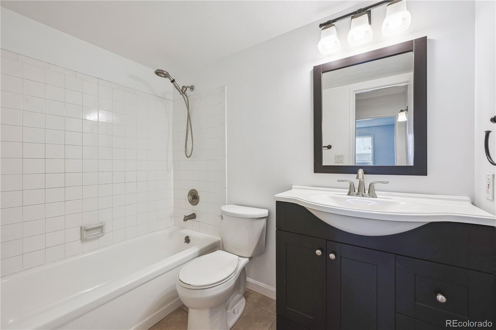 MLS Image #9 for 12037 e harvard avenue,aurora, Colorado
