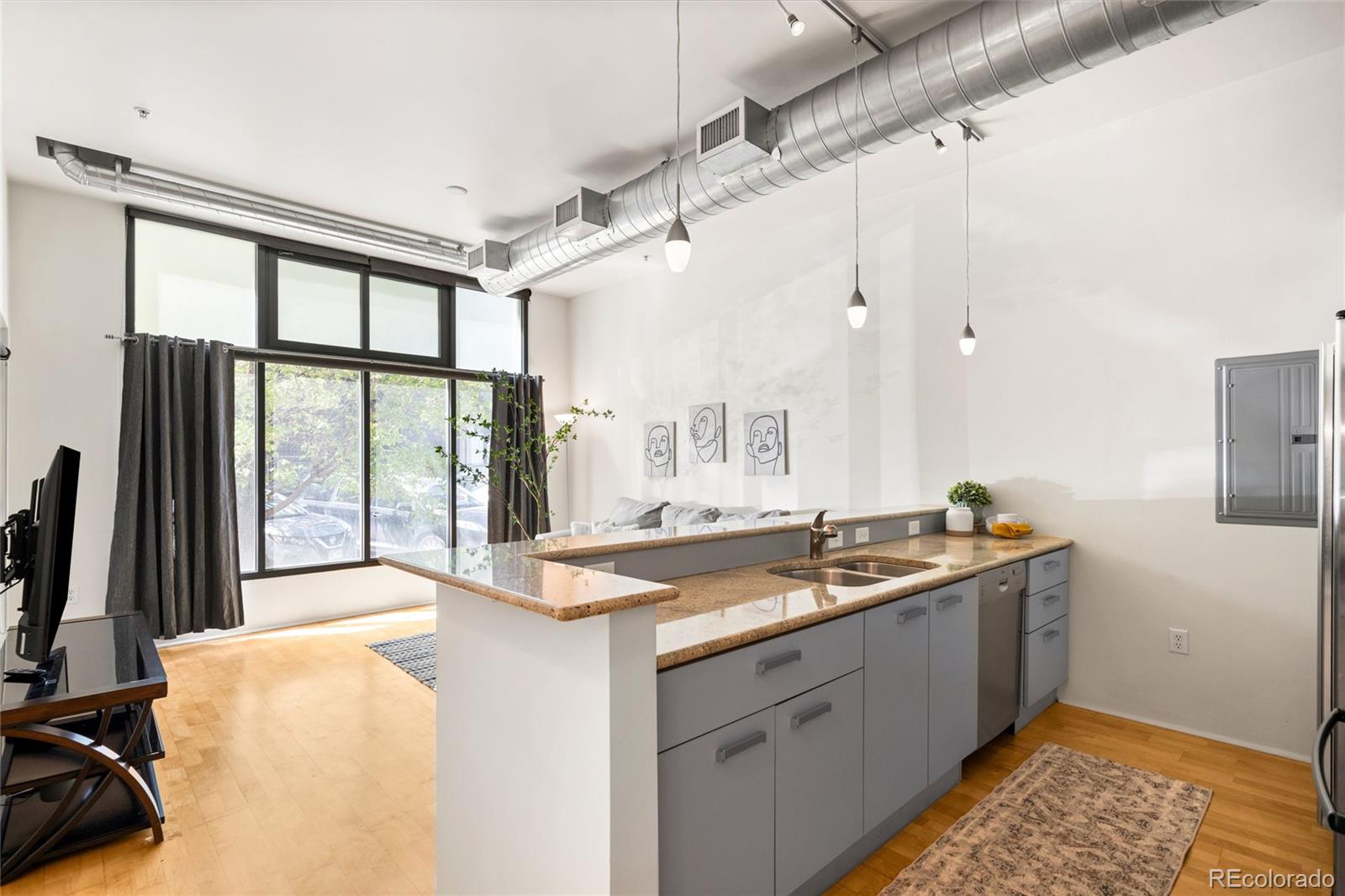 MLS Image #12 for 3100  huron street,denver, Colorado