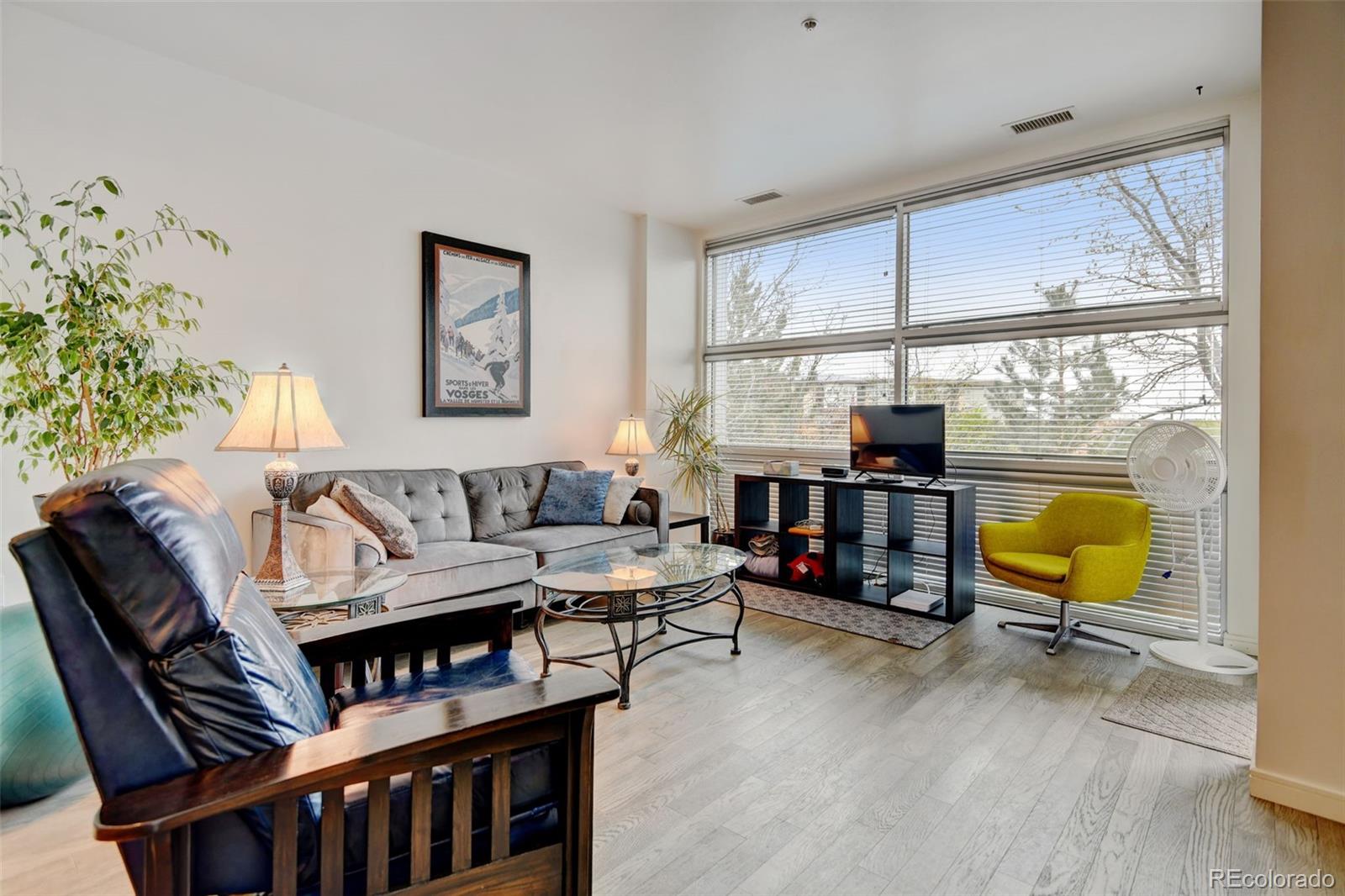 MLS Image #2 for 2958  syracuse street,denver, Colorado