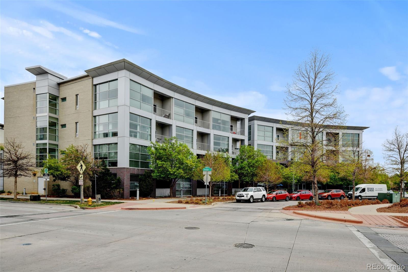 MLS Image #6 for 2958  syracuse street,denver, Colorado