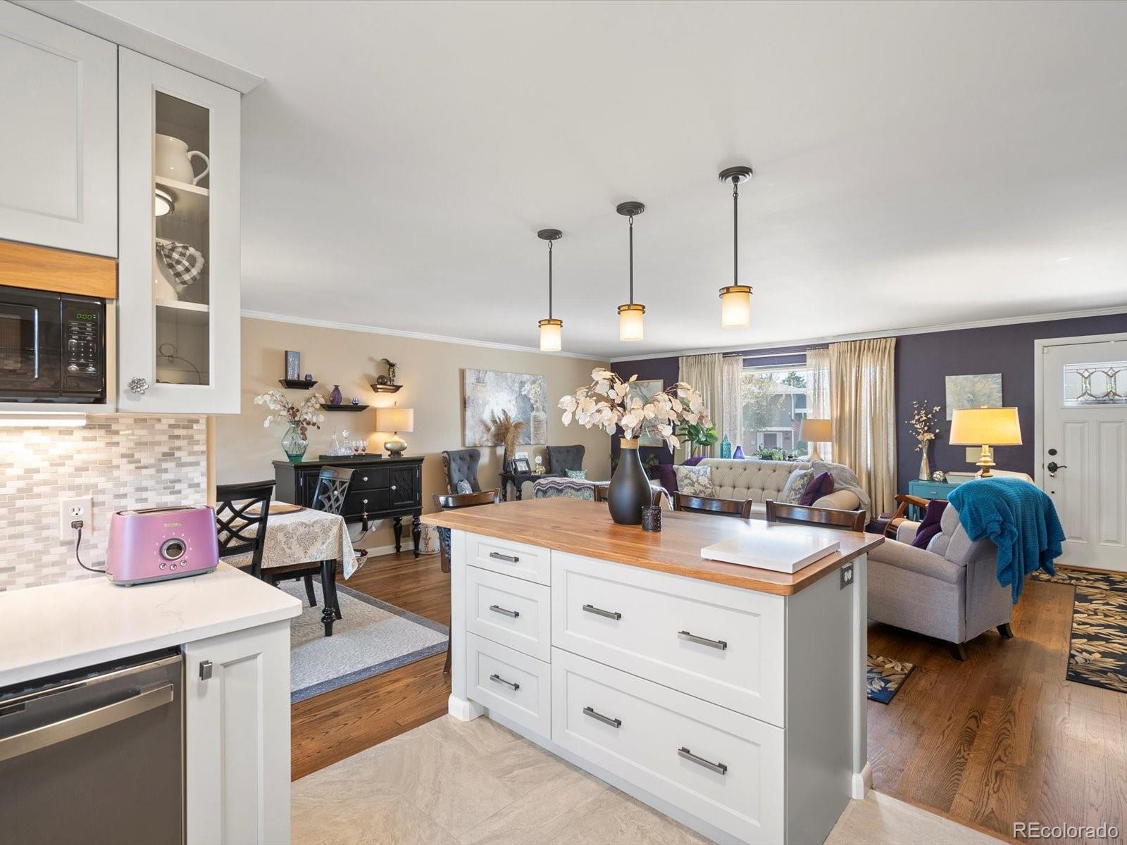 MLS Image #10 for 6500 s downing street,centennial, Colorado