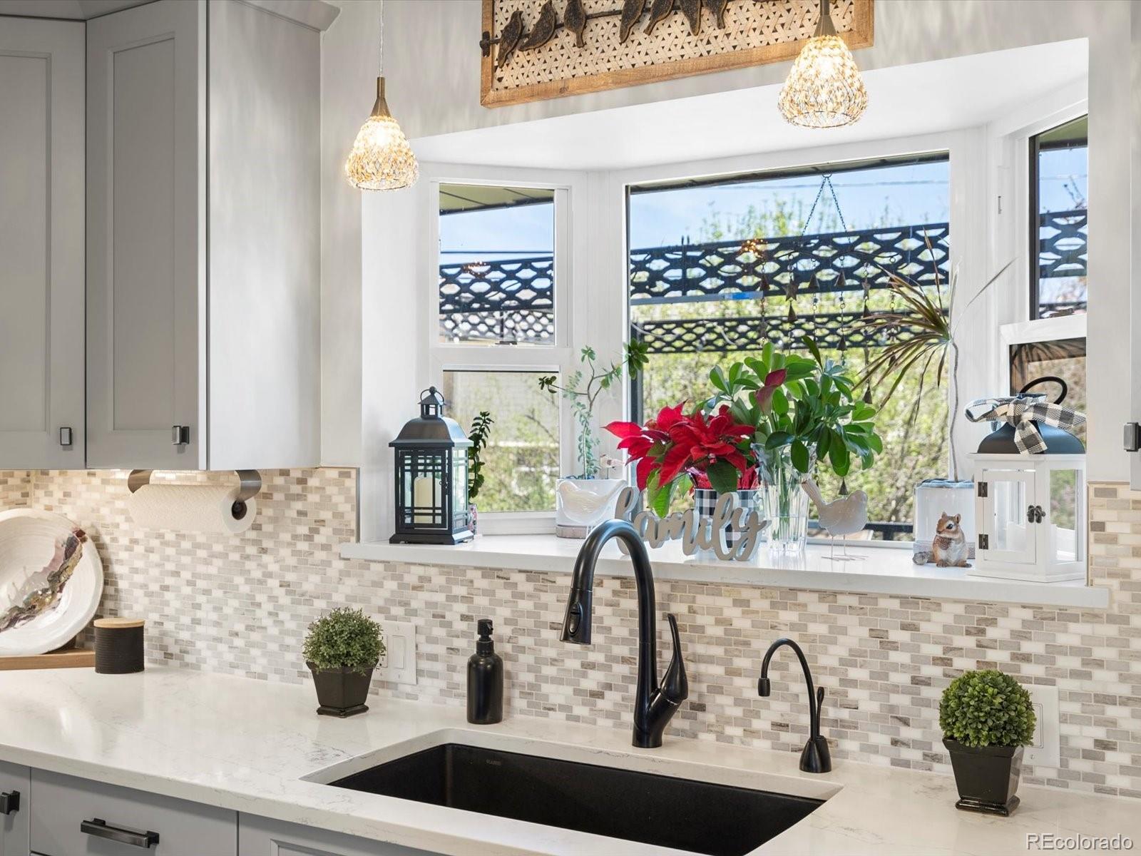 MLS Image #9 for 6500 s downing street,centennial, Colorado