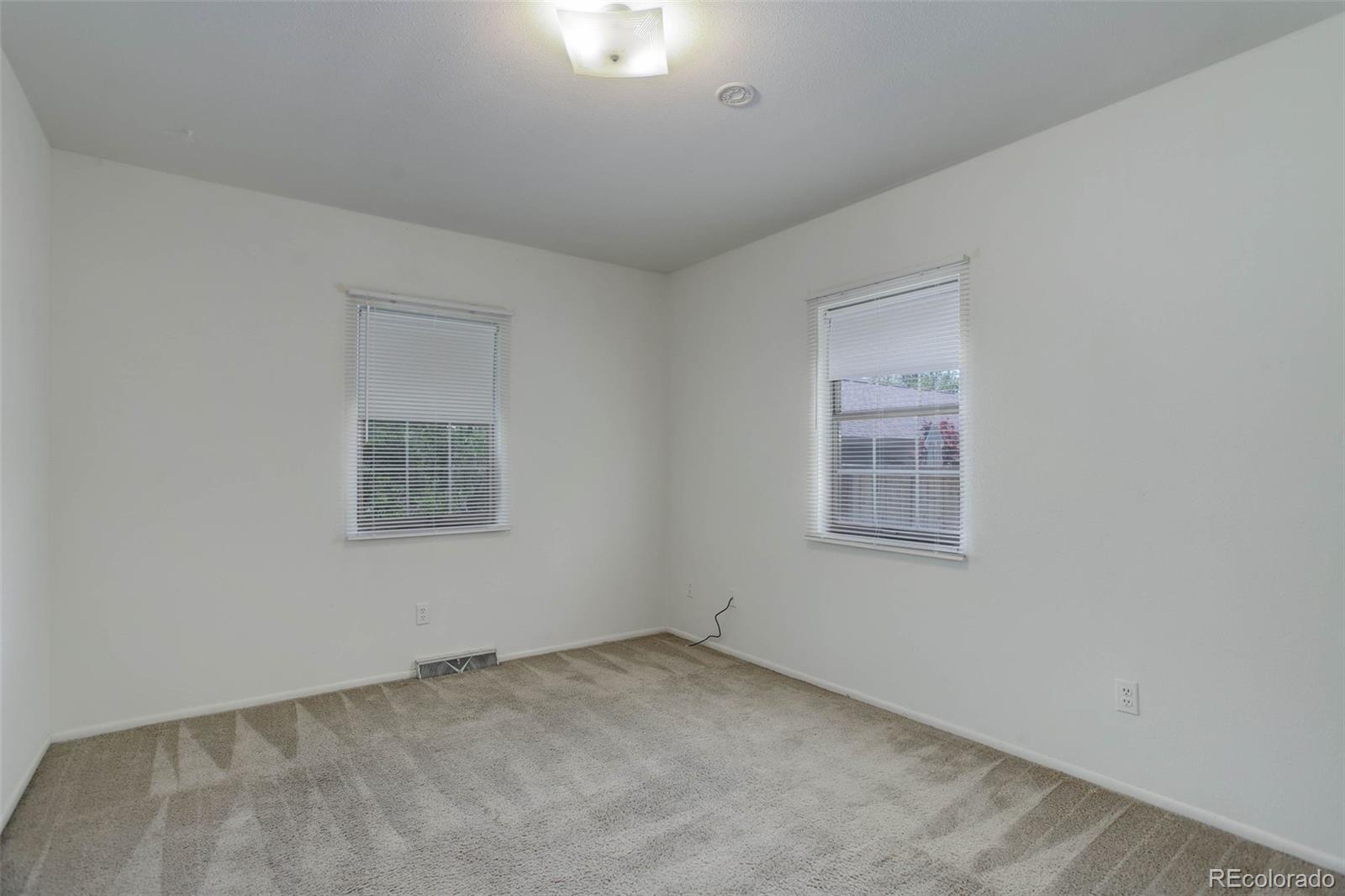 MLS Image #10 for 150 s garfield street,denver, Colorado