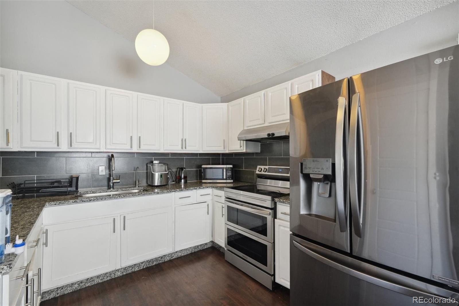MLS Image #11 for 21111 e 43rd avenue,denver, Colorado