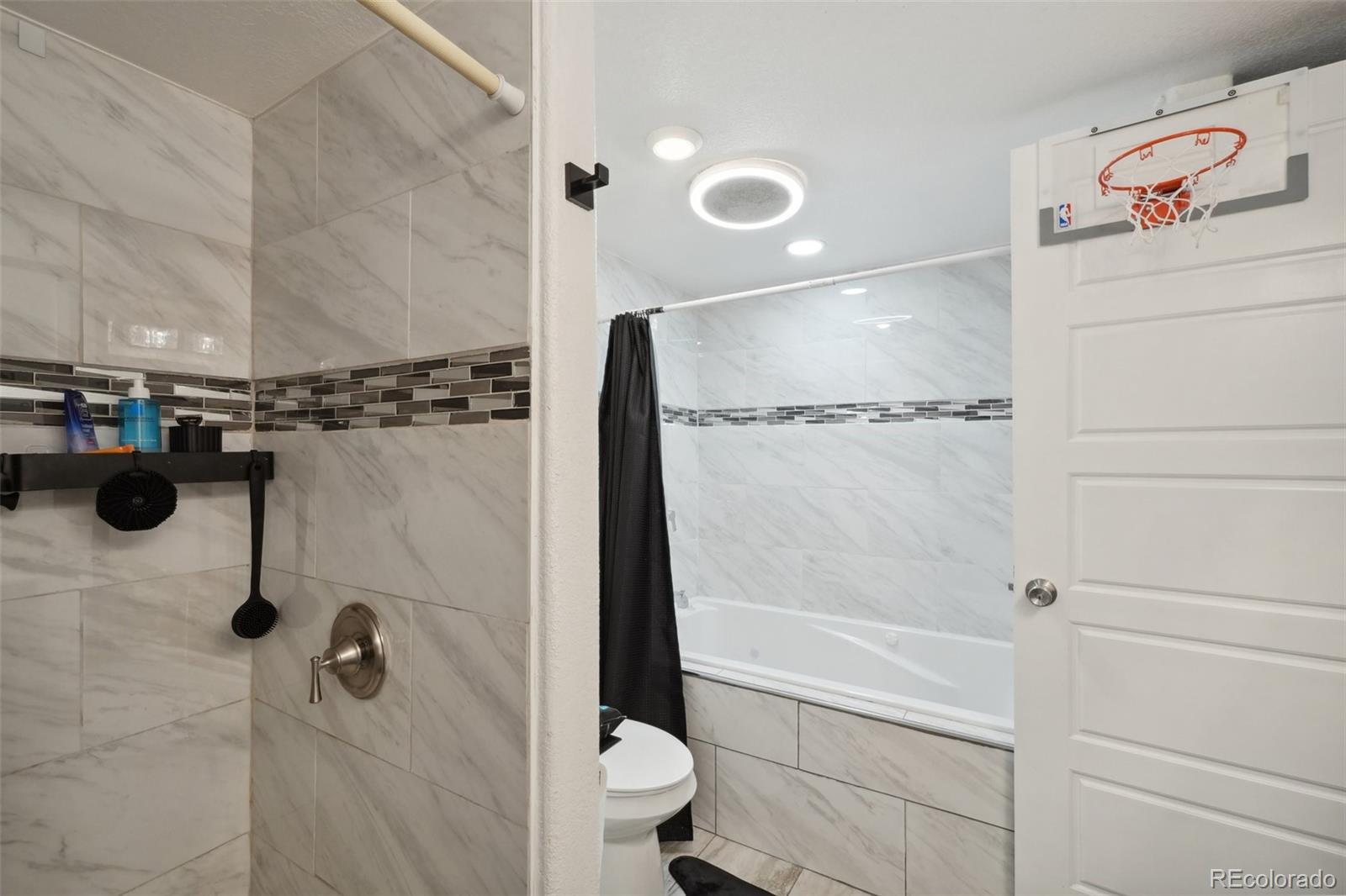 MLS Image #21 for 21111 e 43rd avenue,denver, Colorado