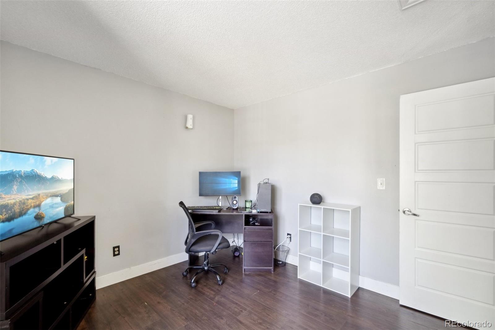 MLS Image #33 for 21111 e 43rd avenue,denver, Colorado