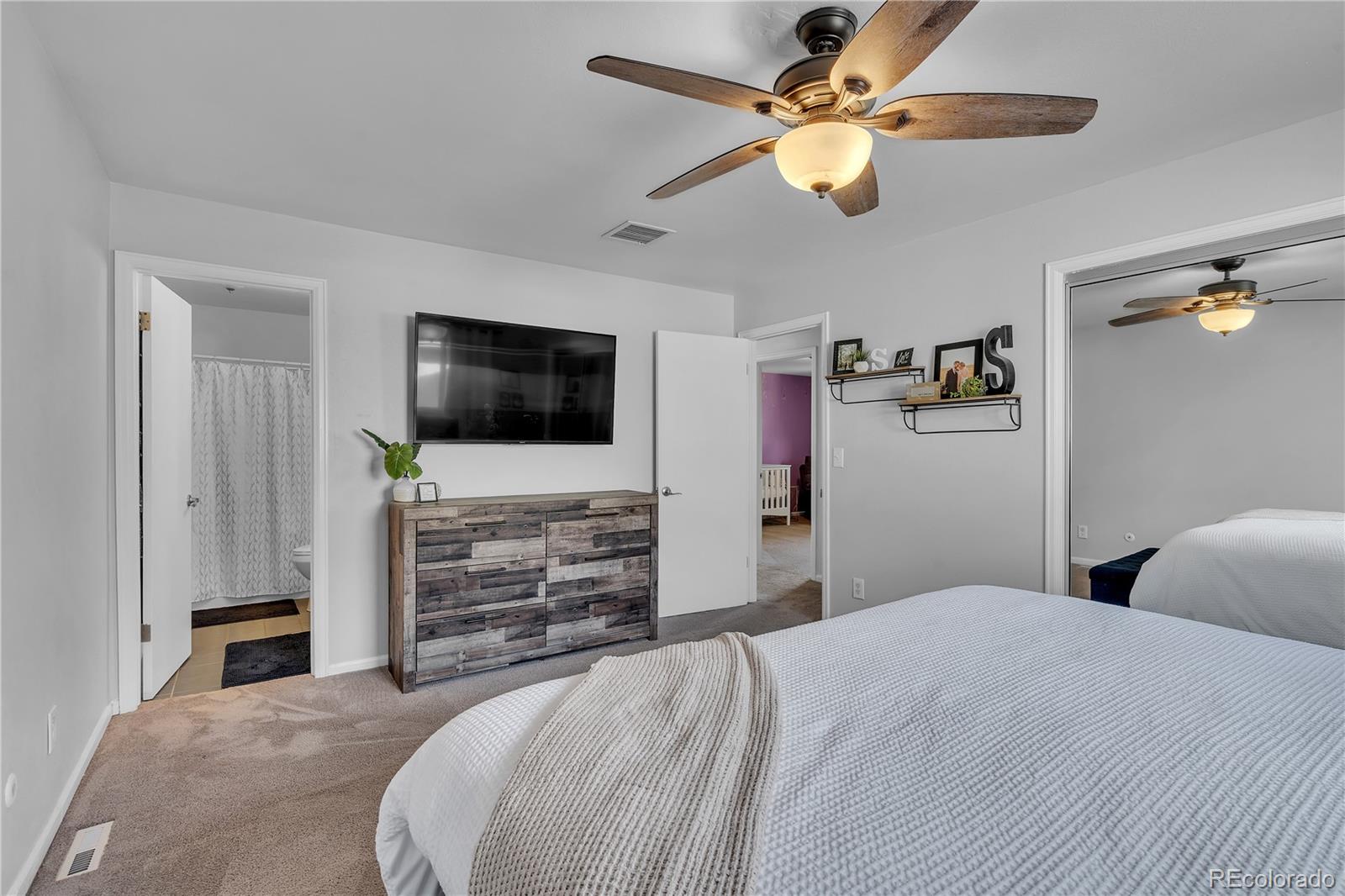 MLS Image #23 for 12079 e louisiana avenue,aurora, Colorado