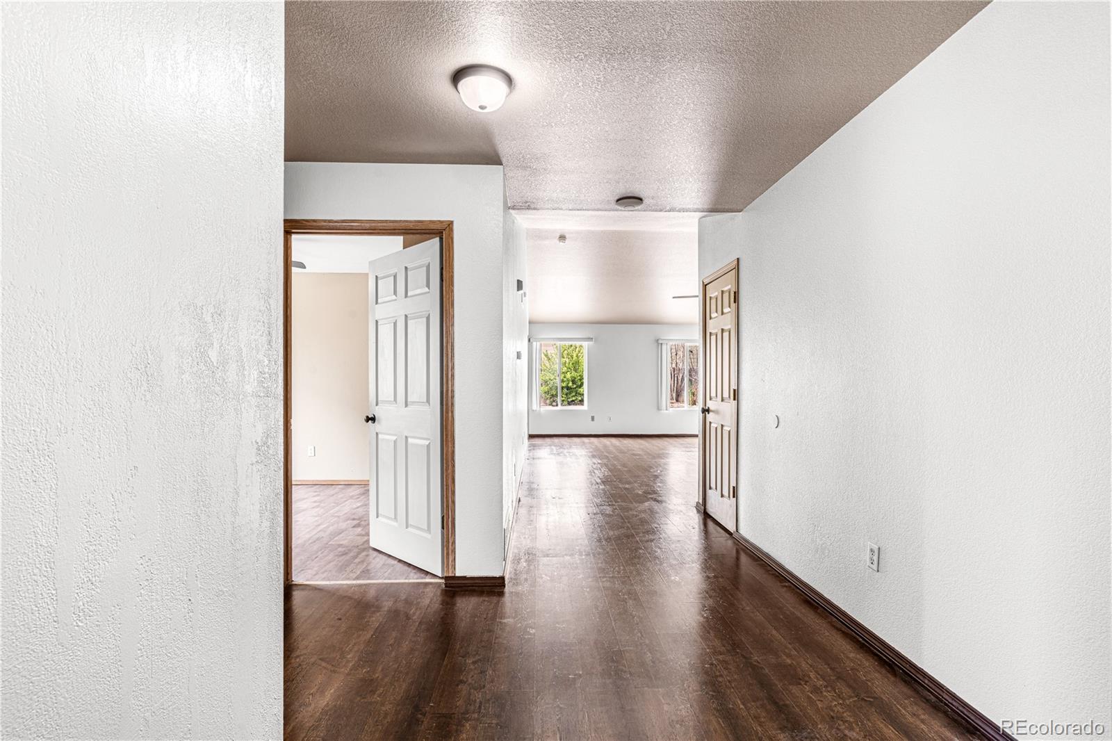MLS Image #4 for 3736  pronghorn lane,pueblo, Colorado