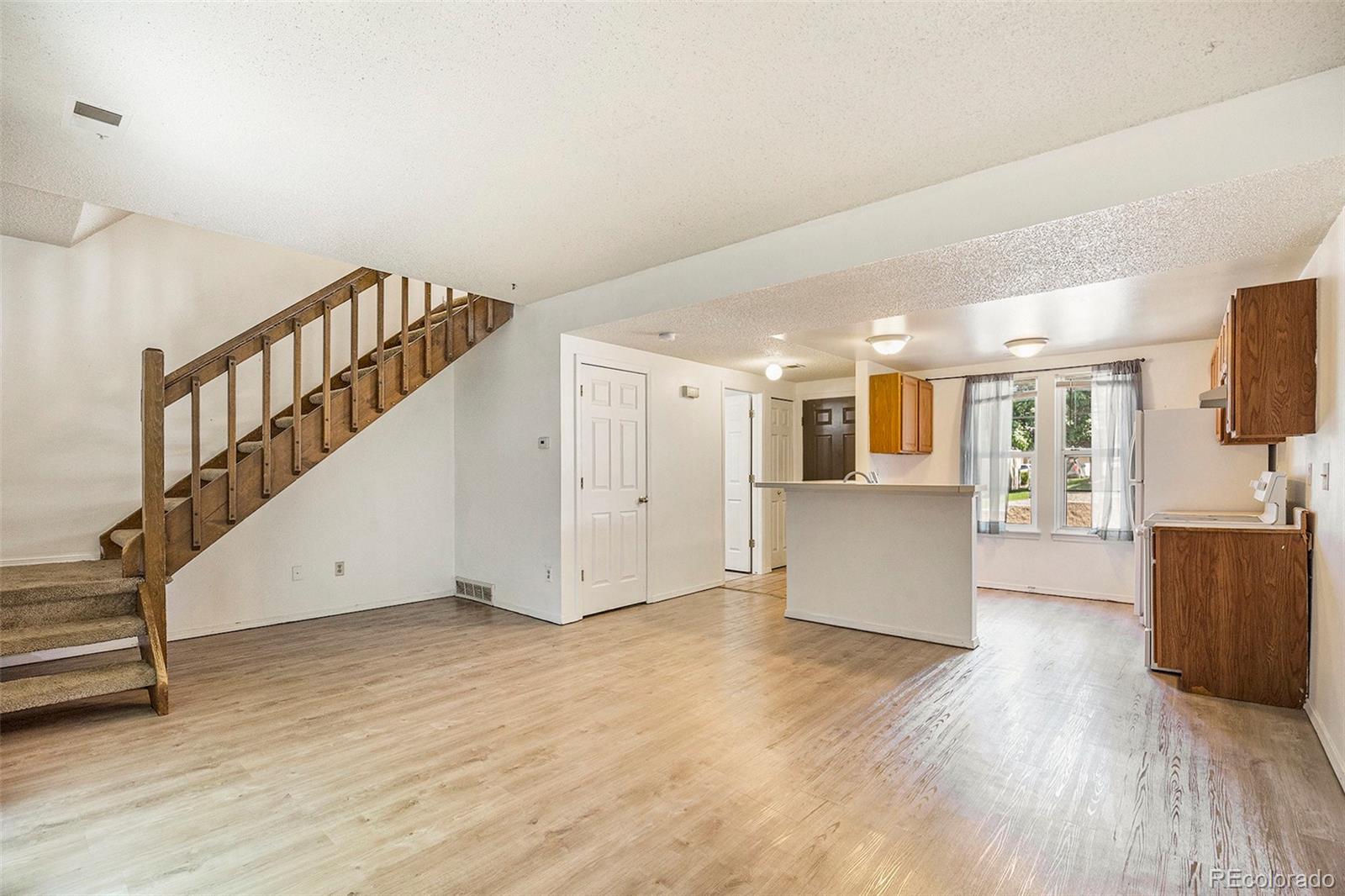MLS Image #2 for 1545 s ouray circle,aurora, Colorado