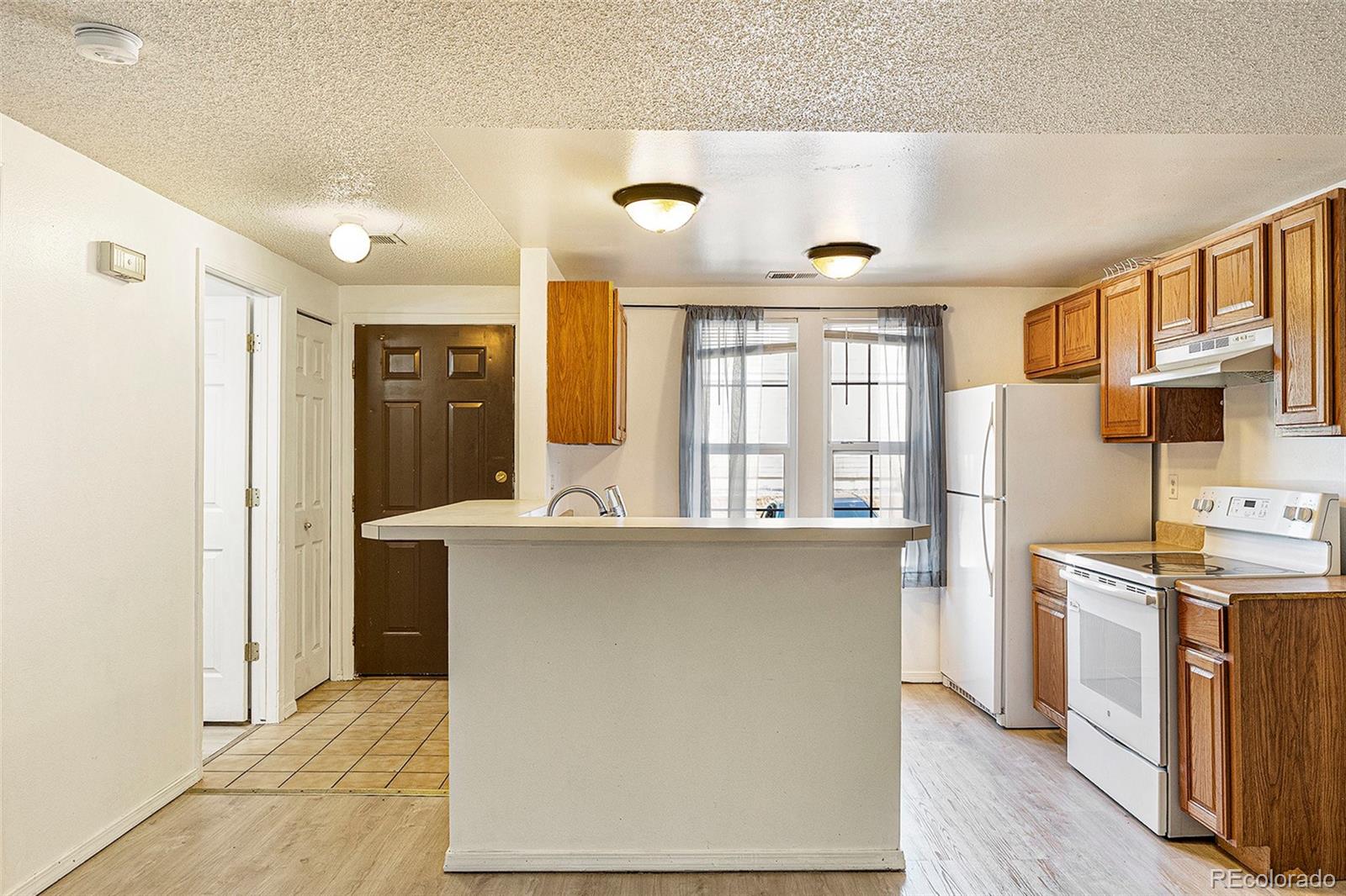 MLS Image #4 for 1545 s ouray circle,aurora, Colorado