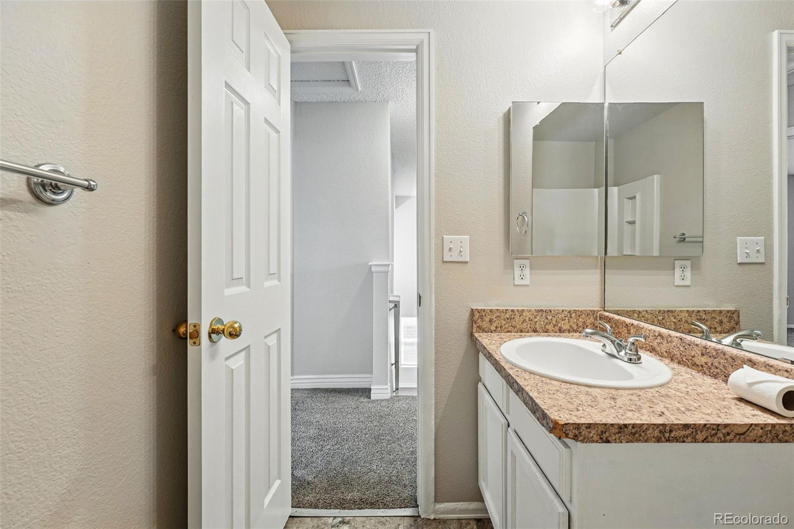 MLS Image #32 for 19721 e vassar avenue,aurora, Colorado
