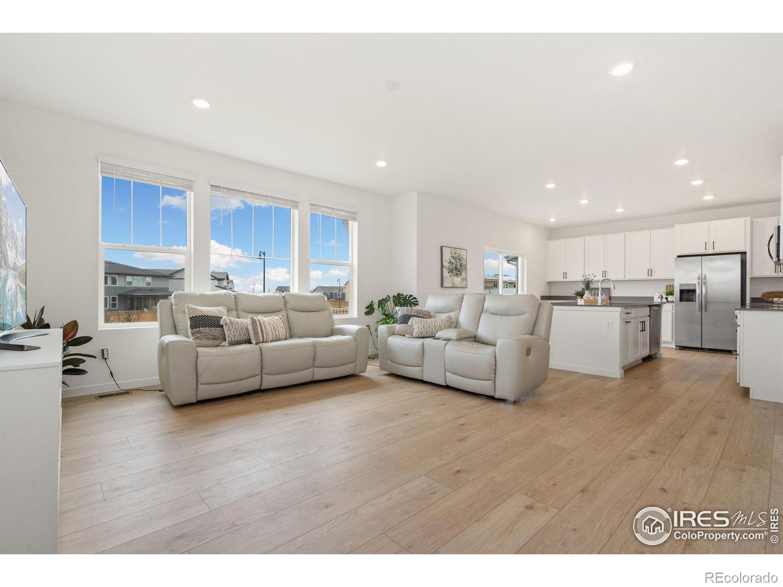 MLS Image #10 for 4280  apple cider street,timnath, Colorado