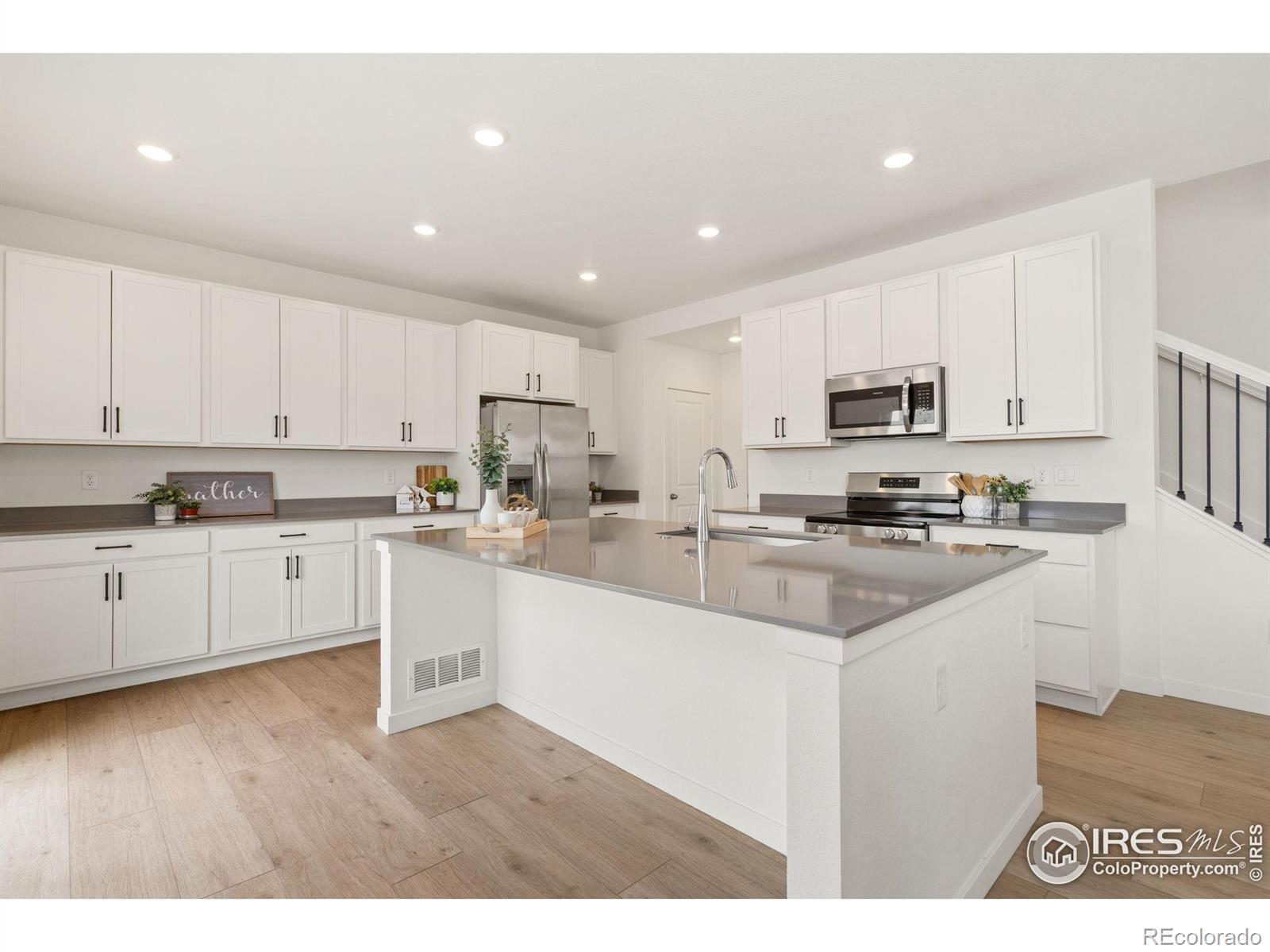 MLS Image #13 for 4280  apple cider street,timnath, Colorado