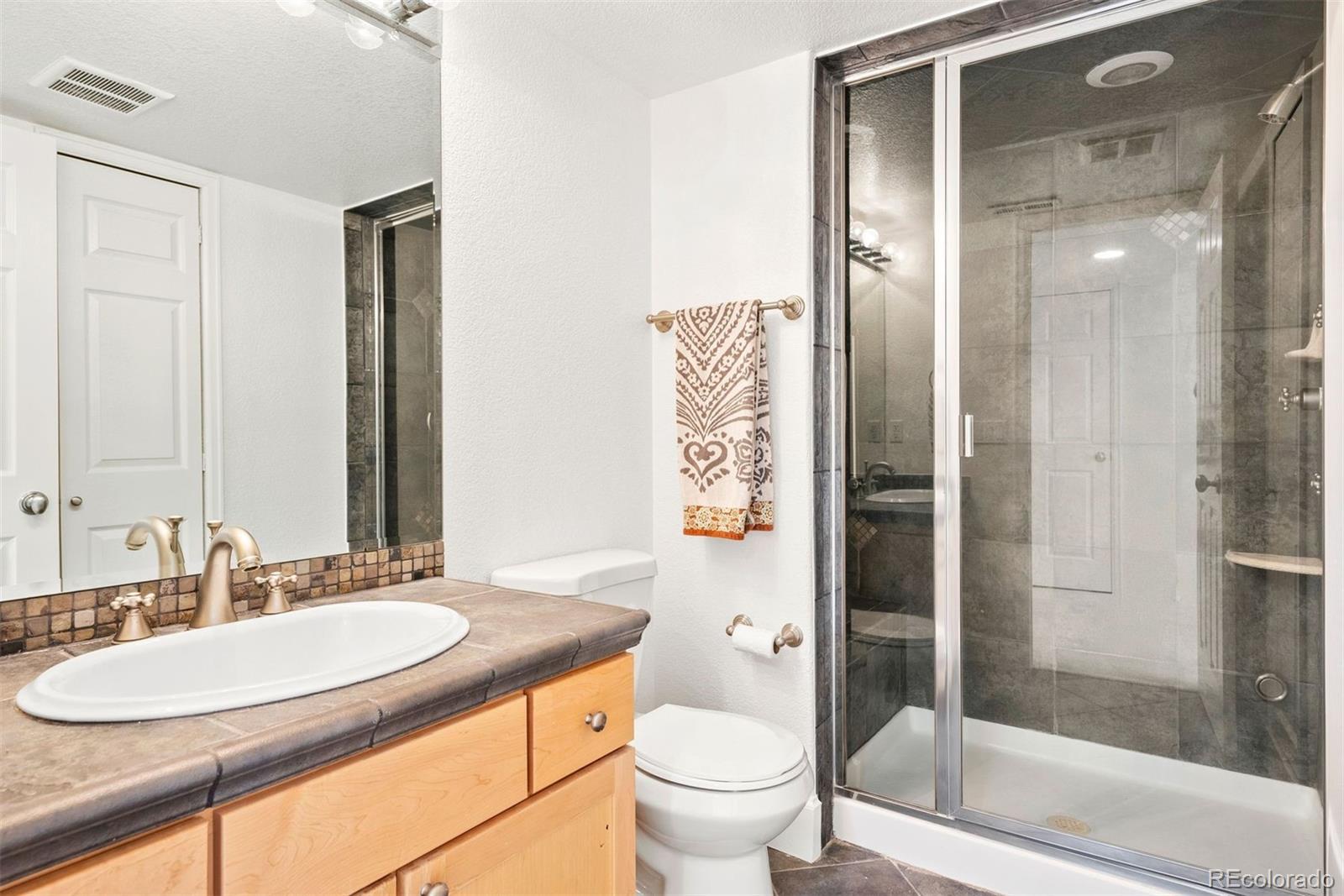 MLS Image #40 for 134 s pontiac street,denver, Colorado
