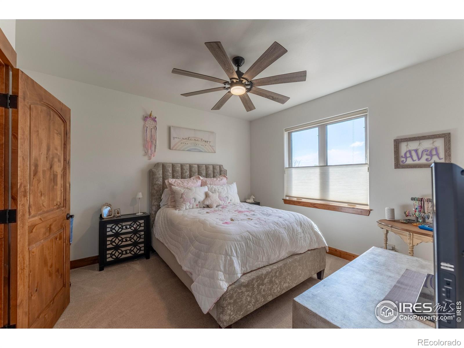 MLS Image #13 for 5751  last pointe drive,windsor, Colorado
