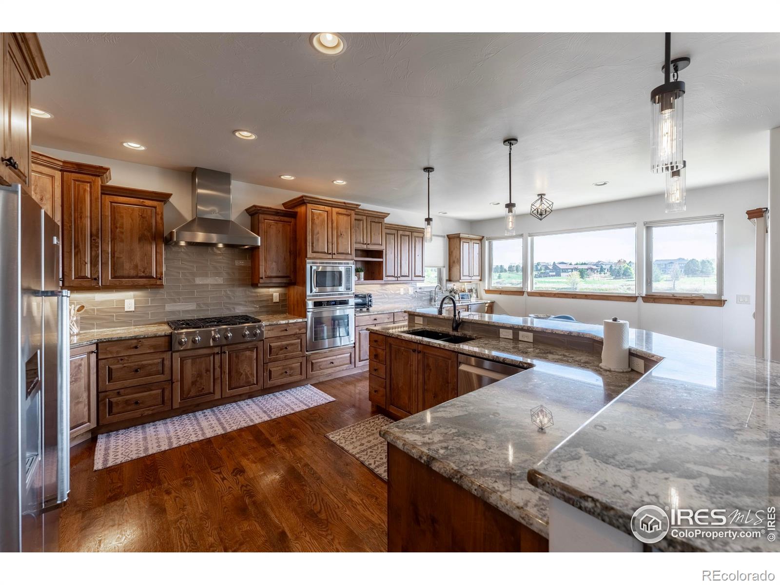 MLS Image #33 for 5751  last pointe drive,windsor, Colorado