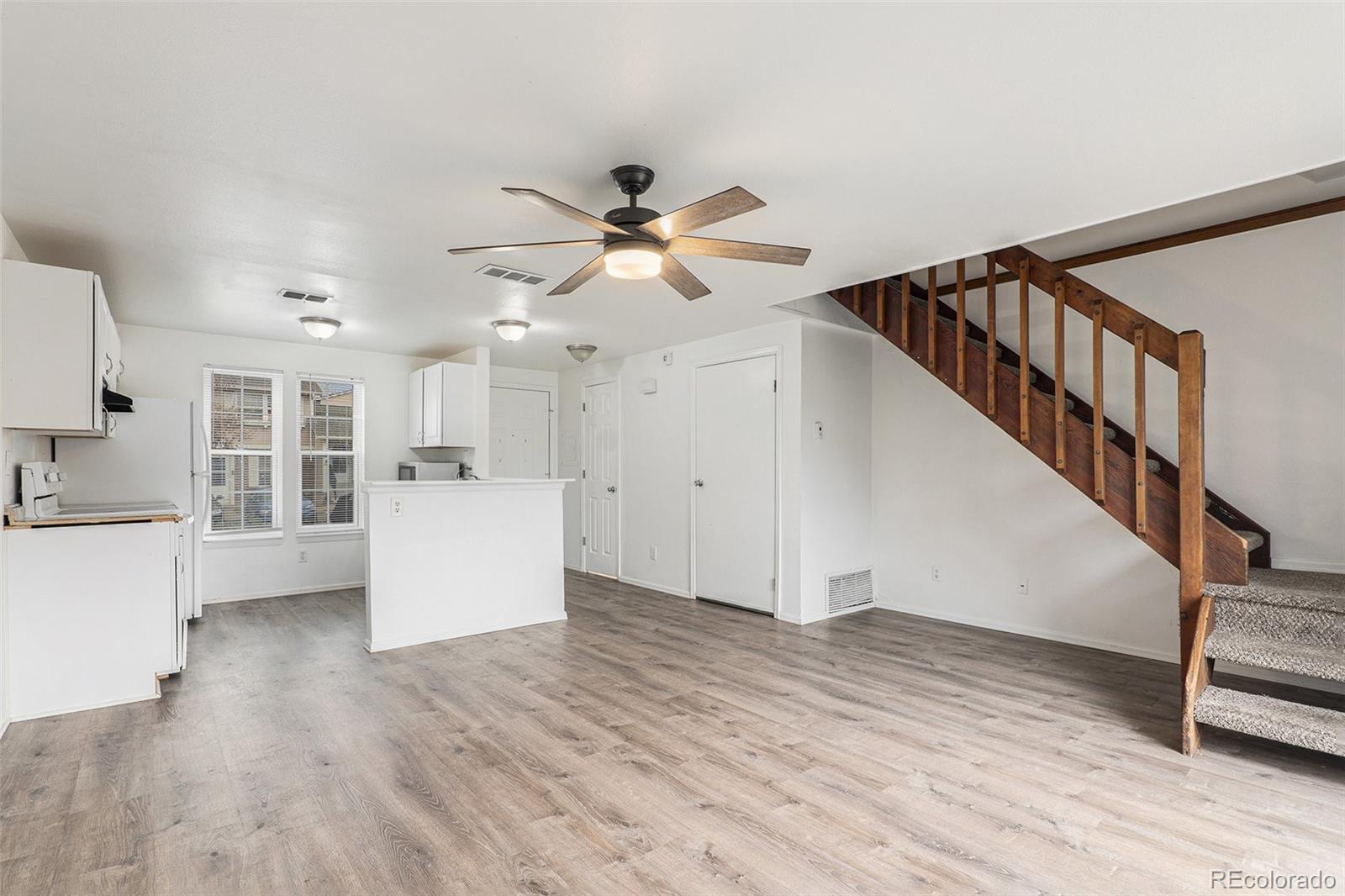 MLS Image #2 for 1514 s ouray circle,aurora, Colorado