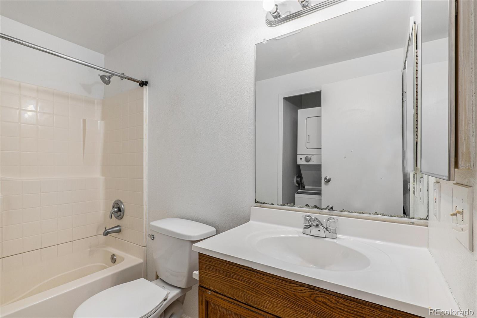 MLS Image #7 for 1514 s ouray circle,aurora, Colorado